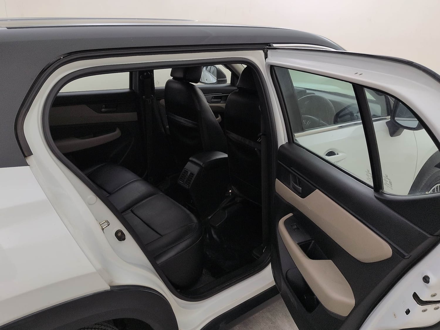 Used 2024 Honda Elevate SV MT Petrol Manual interior RIGHT SIDE REAR DOOR CABIN VIEW