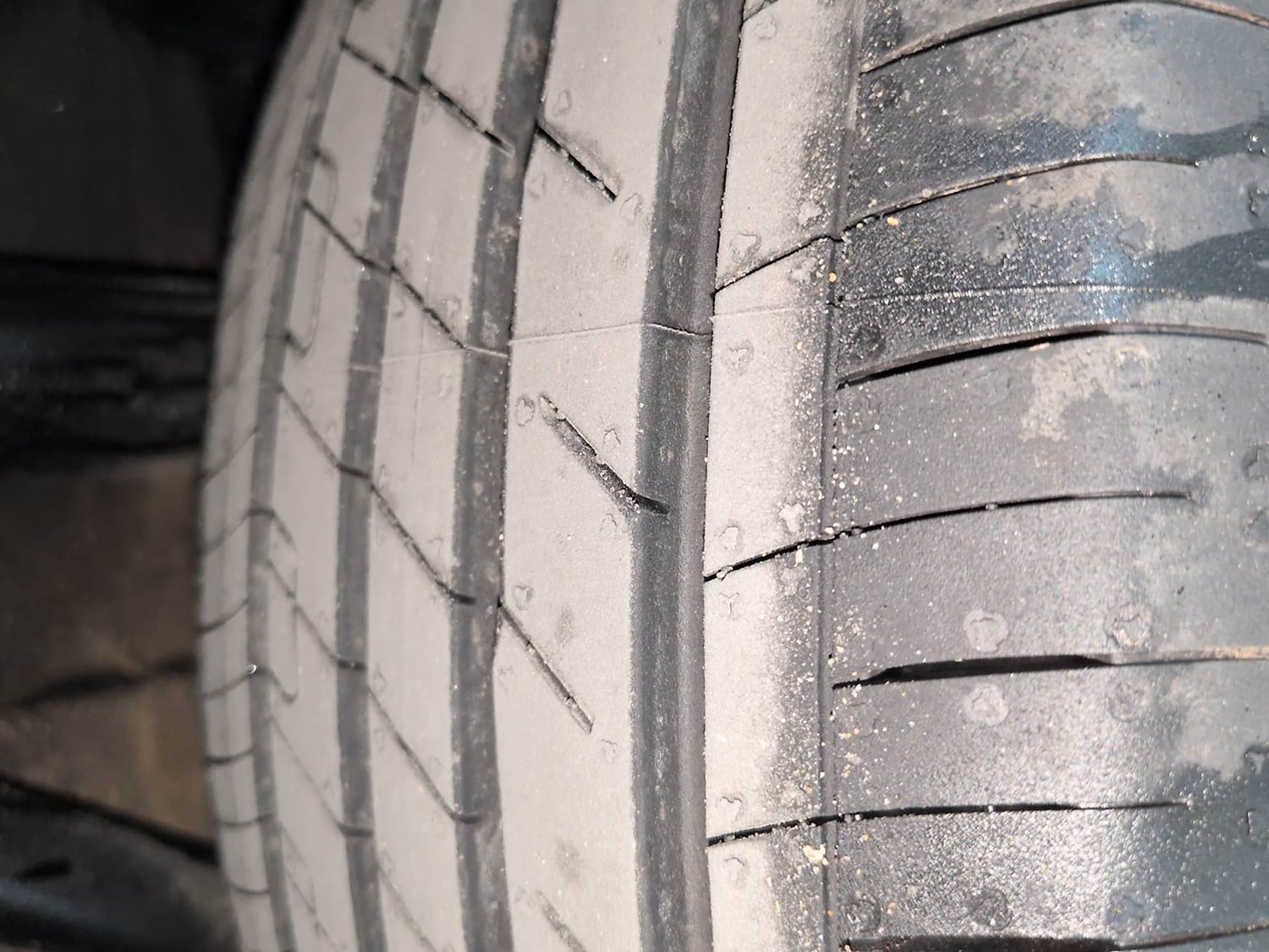 Used 2024 Honda Elevate SV MT Petrol Manual tyres LEFT REAR TYRE TREAD VIEW