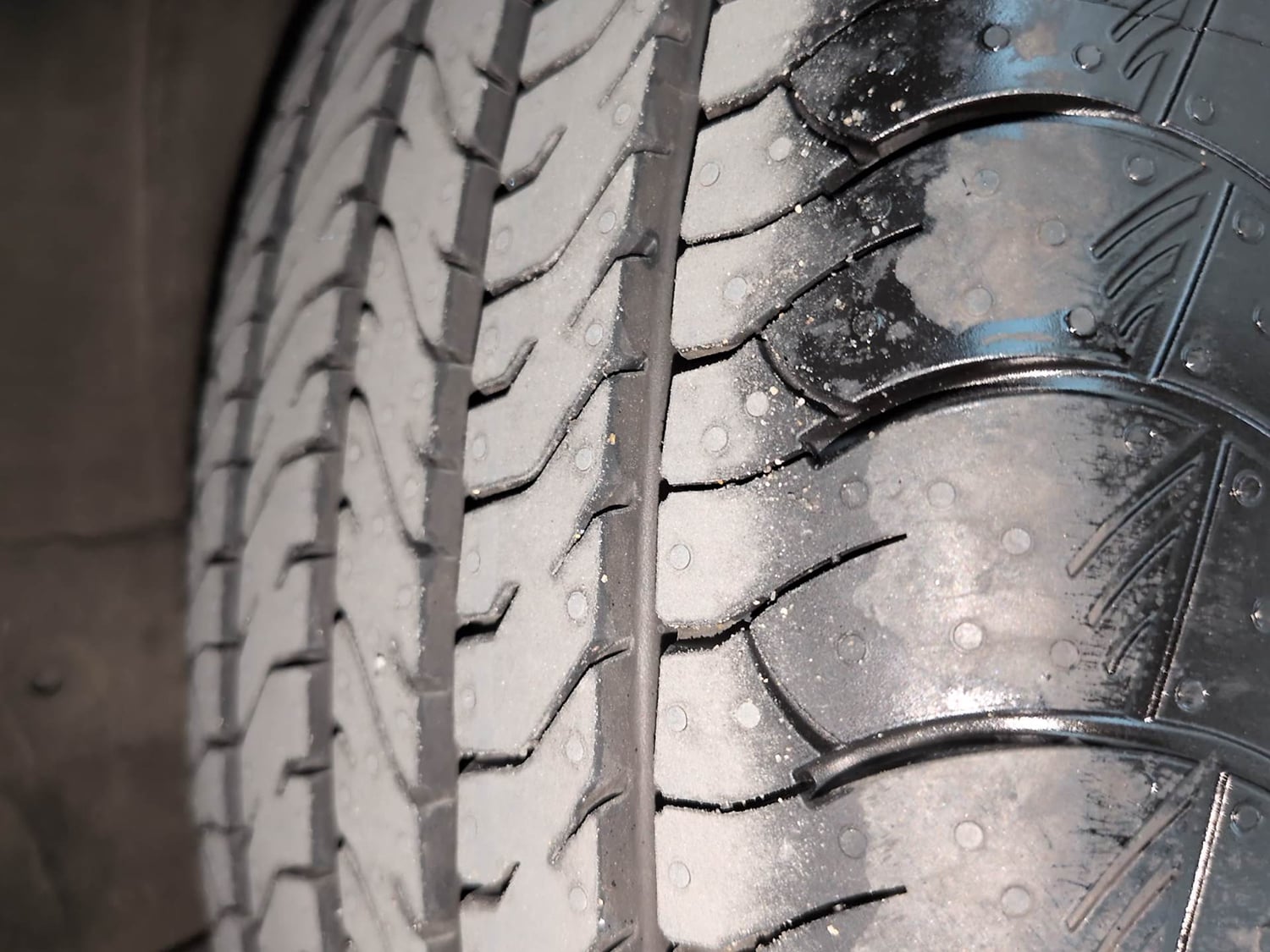 Used 2024 Honda Elevate SV MT Petrol Manual tyres RIGHT REAR TYRE TREAD VIEW