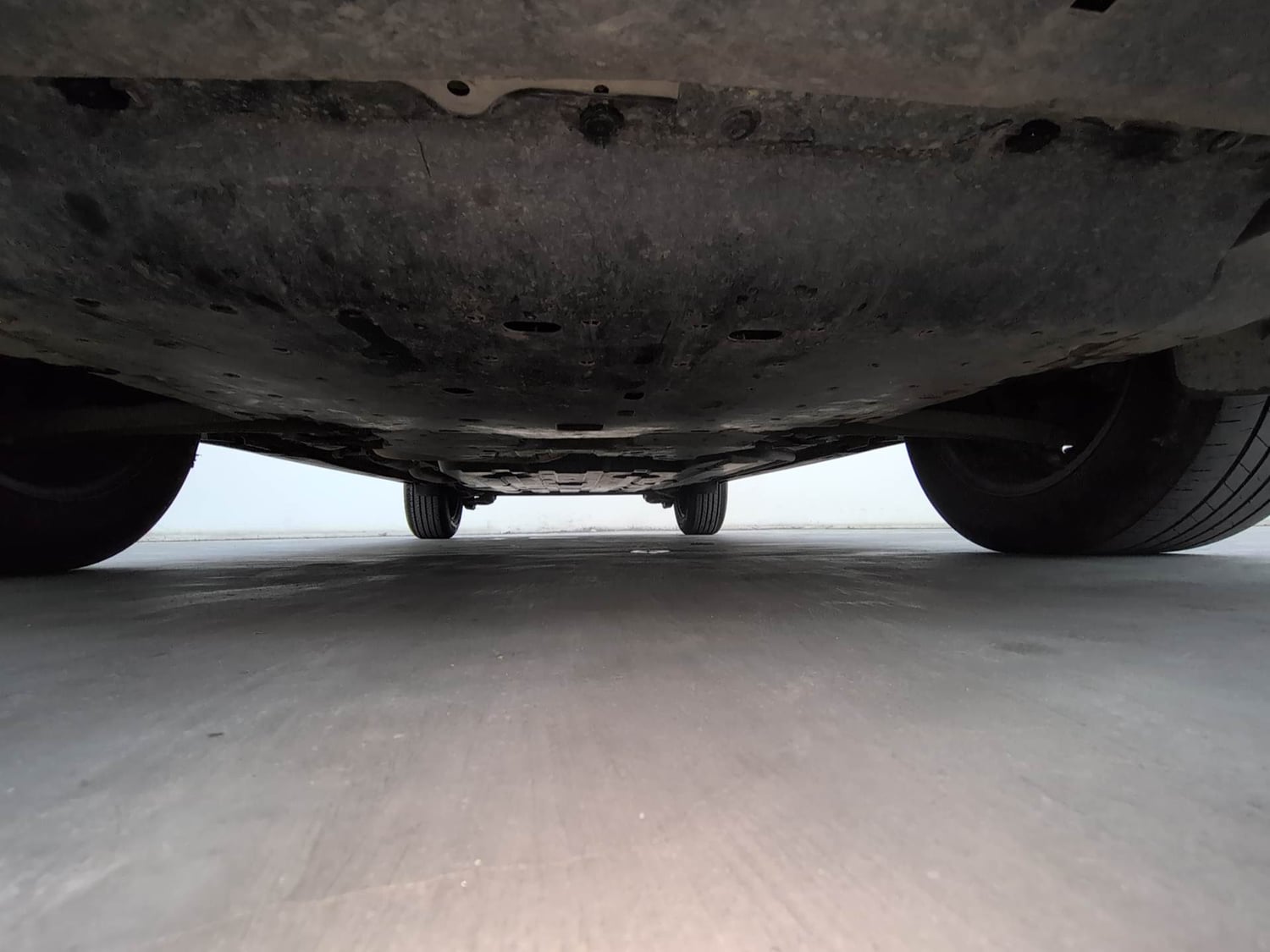 Used 2024 Honda Elevate SV MT Petrol Manual extra FRONT LEFT UNDERBODY VIEW