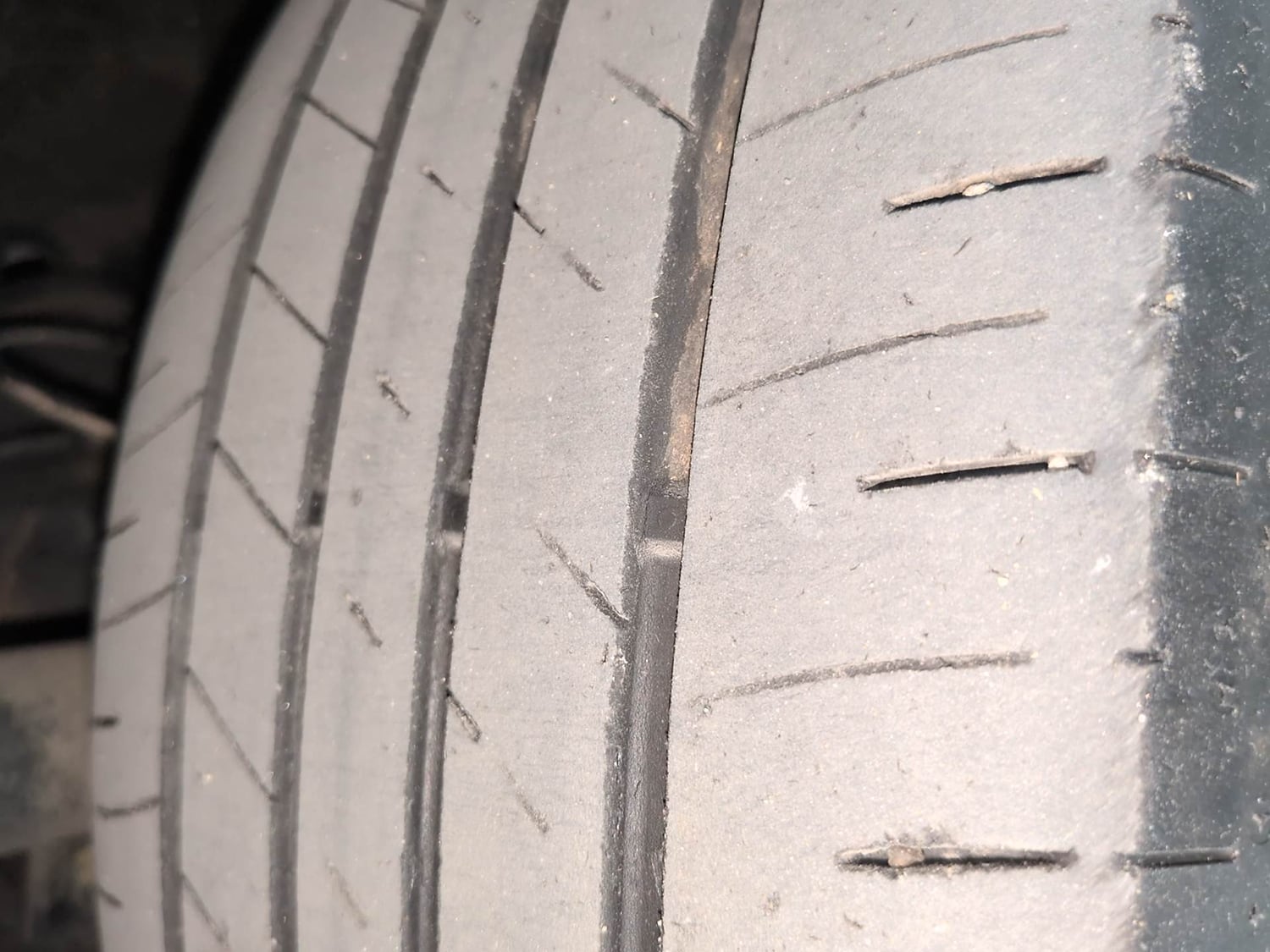 Used 2024 Honda Elevate SV MT Petrol Manual tyres LEFT FRONT TYRE TREAD VIEW