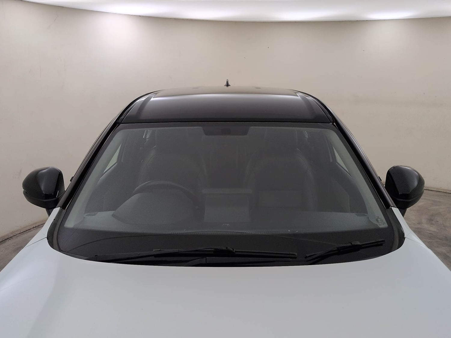 Used 2024 Honda Elevate SV MT Petrol Manual exterior FRONT WINDSHIELD VIEW