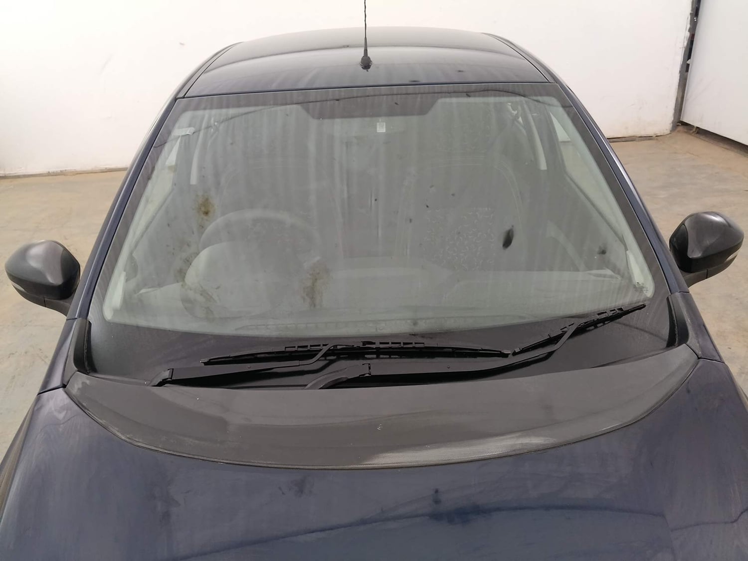 Used 2021 Tata Tiago XZ Plus Petrol Manual exterior FRONT WINDSHIELD VIEW