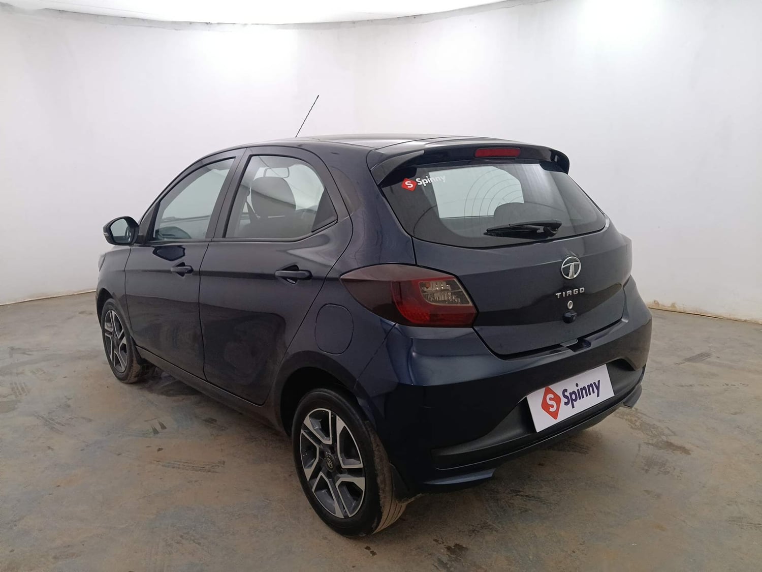 Used 2021 Tata Tiago XZ Plus Petrol Manual exterior LEFT REAR CORNER VIEW