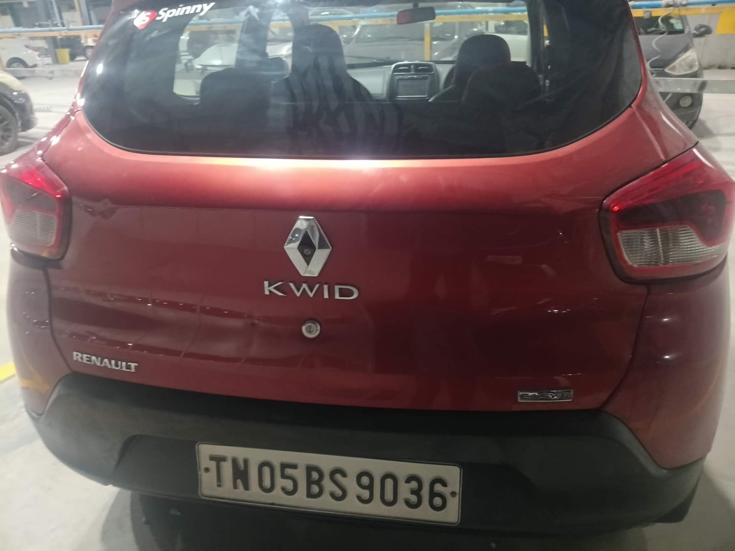 Used 2018 Renault Kwid 1.0 RXT AMT Opt Petrol Automatic dents MINOR SCRATCH