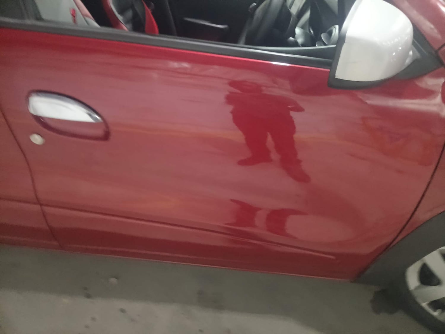 Used 2018 Renault Kwid 1.0 RXT AMT Opt Petrol Automatic dents MINOR SCRATCH