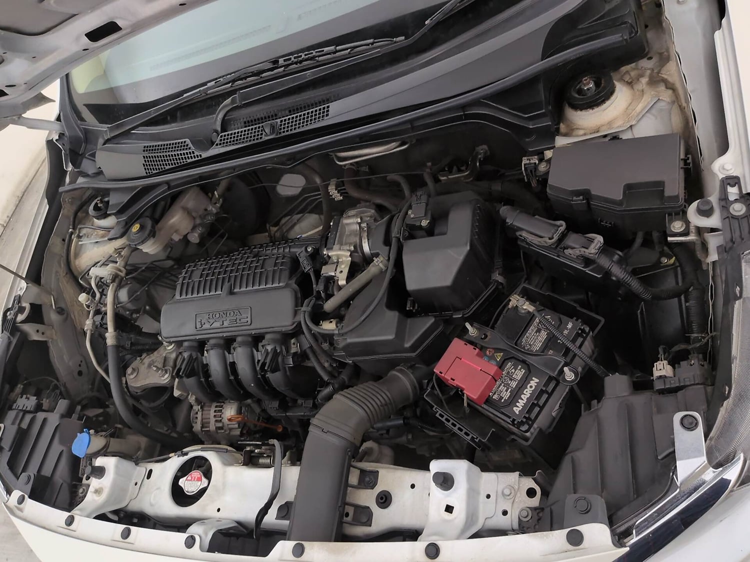 Used 2023 Honda Amaze VX 1.2 Petrol CVT Petrol Automatic engine ENGINE LEFT SIDE VIEW