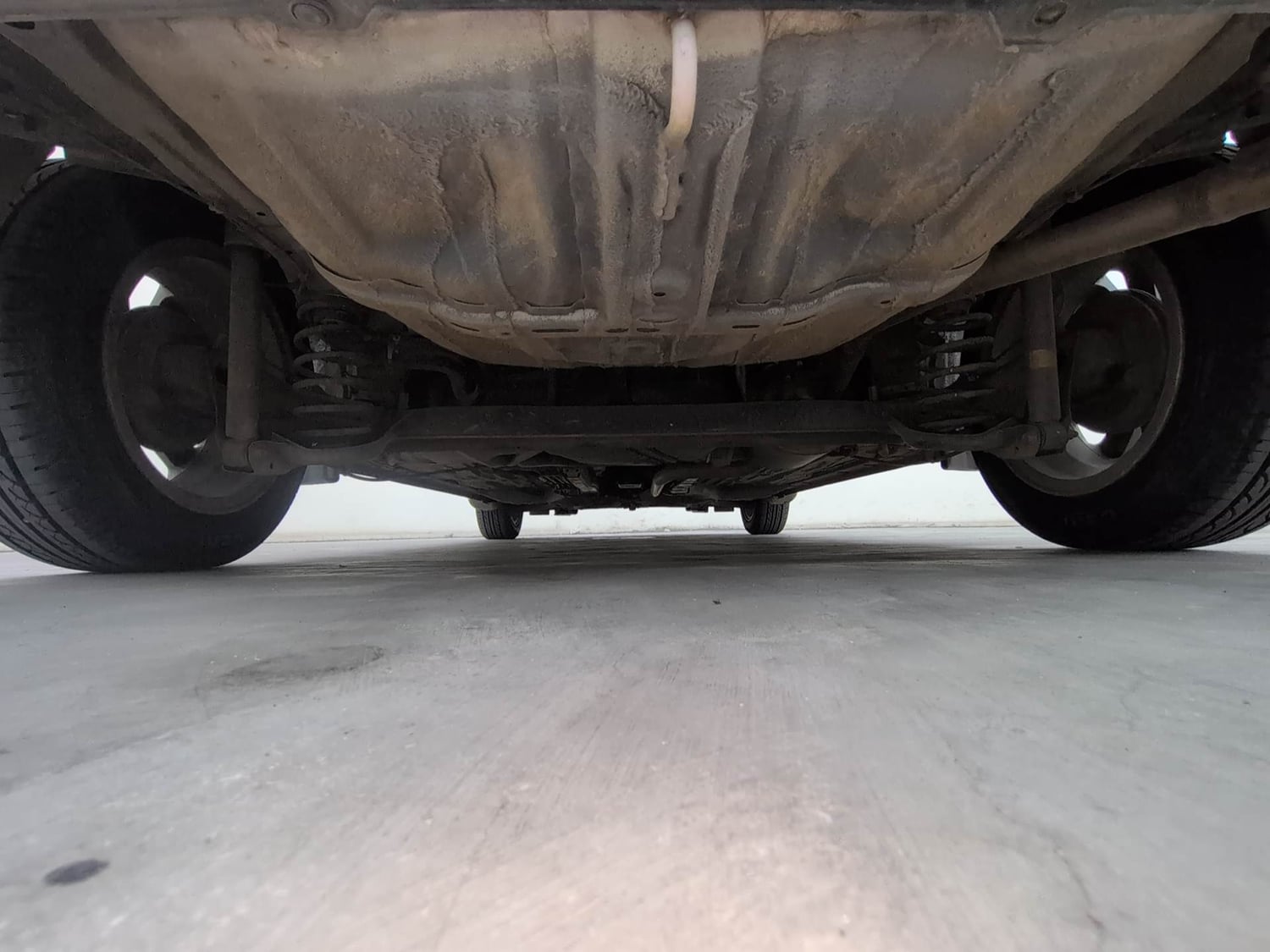 Used 2023 Honda Amaze VX 1.2 Petrol CVT Petrol Automatic extra REAR UNDERBODY VIEW (TAKEN FROM REAR)