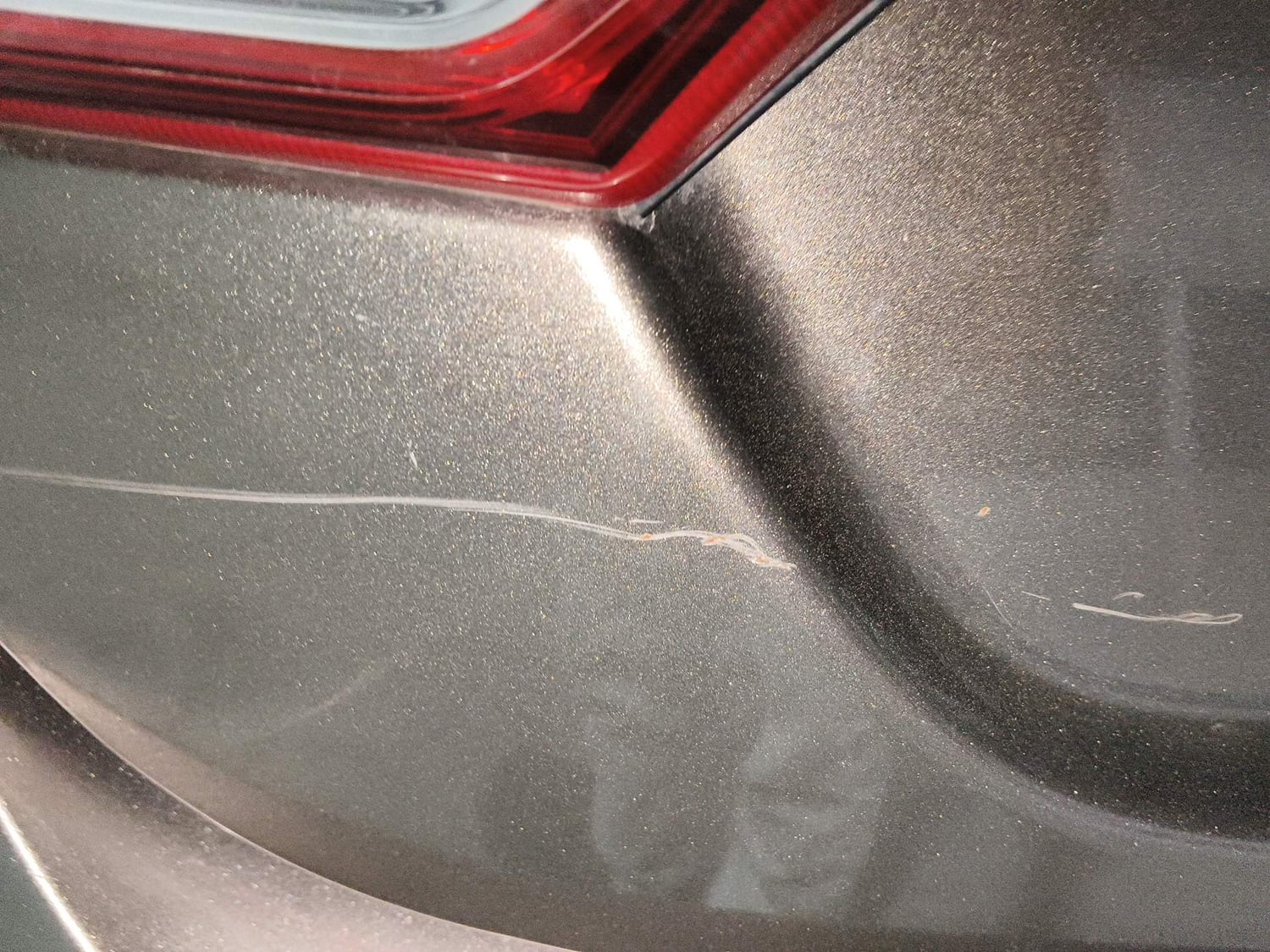 Used 2019 Maruti Suzuki Ciaz Alpha Hybrid 1.5 Petrol Manual dents MINOR SCRATCH