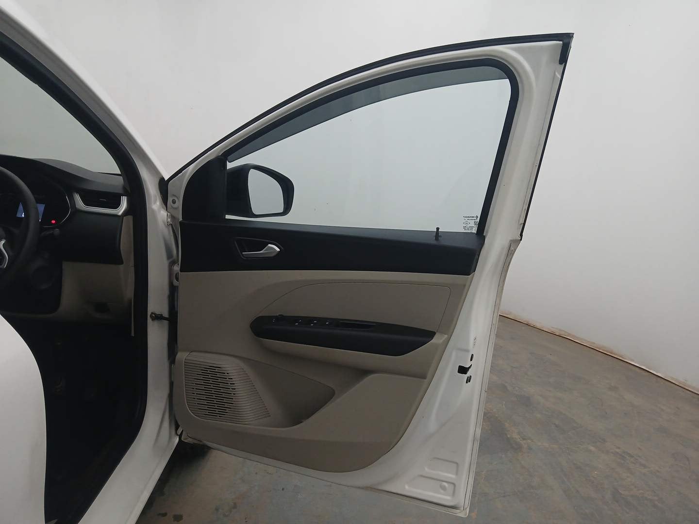 Used 2022 Renault Triber RXZ Petrol Manual interior RIGHT FRONT DOOR OPEN VIEW