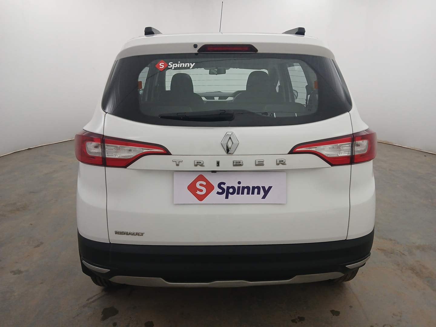 Used 2022 Renault Triber RXZ Petrol Manual exterior BACK VIEW