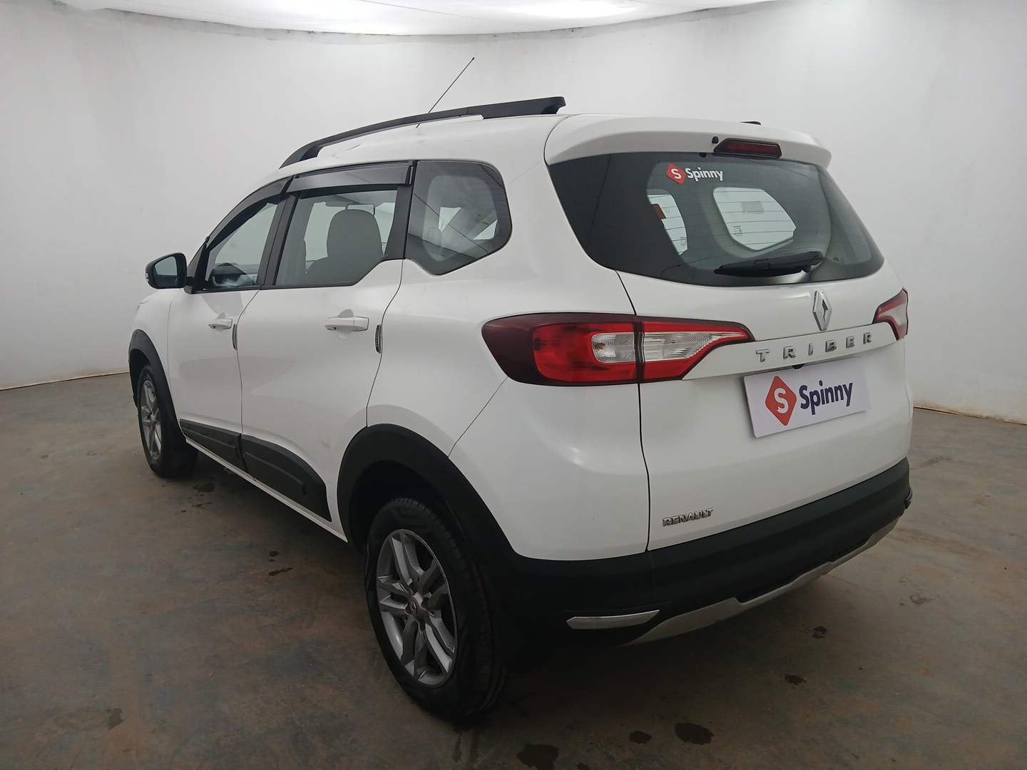 Used 2022 Renault Triber RXZ Petrol Manual exterior LEFT REAR CORNER VIEW