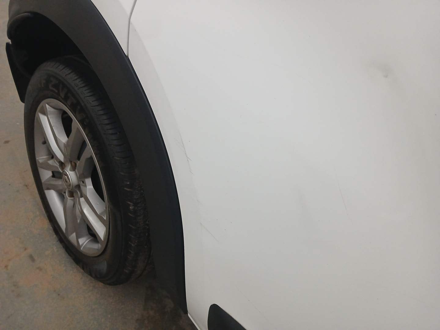 Used 2022 Renault Triber RXZ Petrol Manual dents MINOR DENT