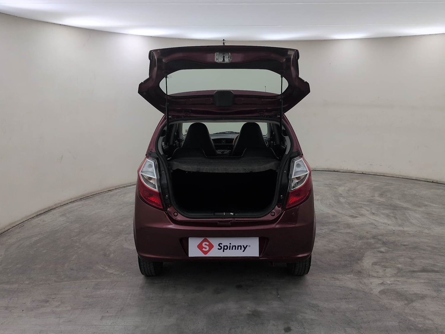 Used 2017 Maruti Suzuki Alto K10 VXi Petrol Manual interior DICKY DOOR OPEN VIEW