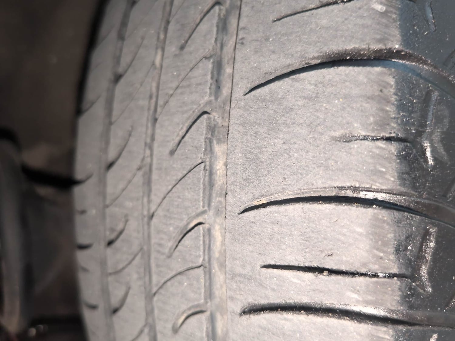 Used 2017 Maruti Suzuki Alto K10 VXi Petrol Manual tyres RIGHT FRONT TYRE TREAD VIEW