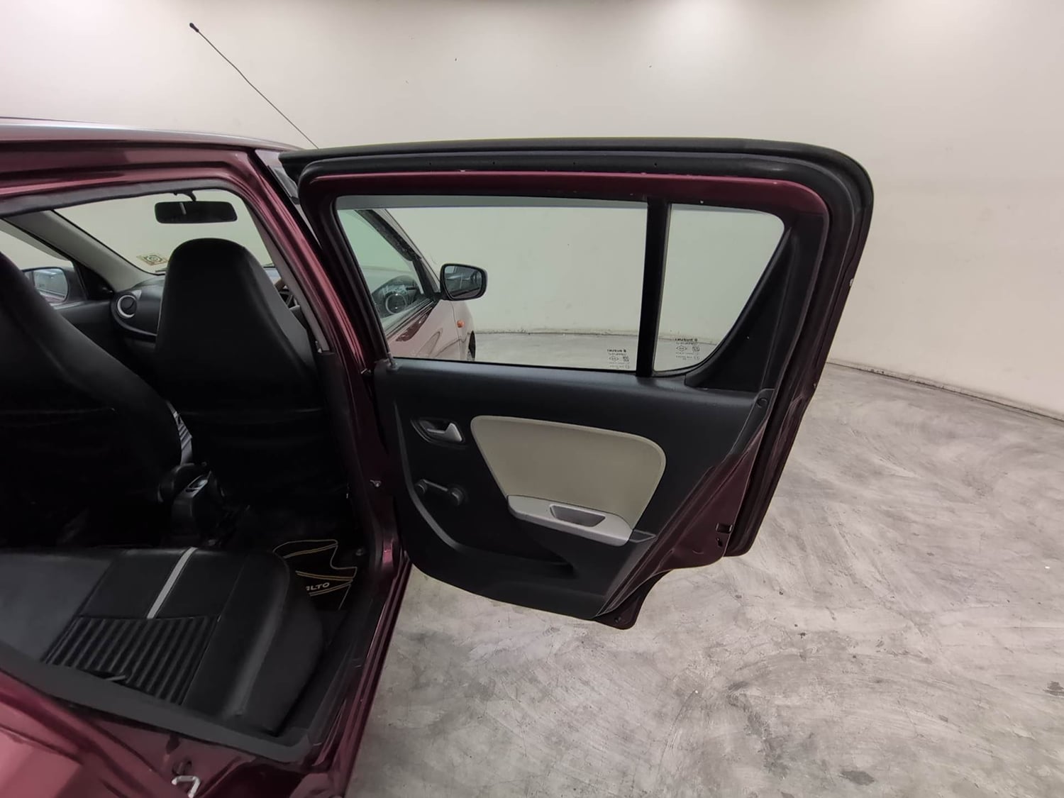 Used 2017 Maruti Suzuki Alto K10 VXi Petrol Manual interior RIGHT REAR DOOR OPEN VIEW