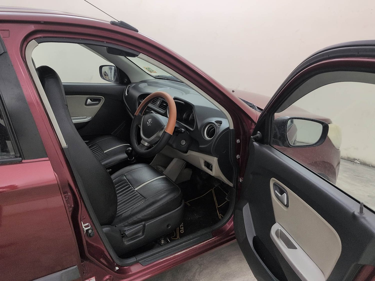 Used 2017 Maruti Suzuki Alto K10 VXi Petrol Manual interior RIGHT SIDE FRONT DOOR CABIN VIEW