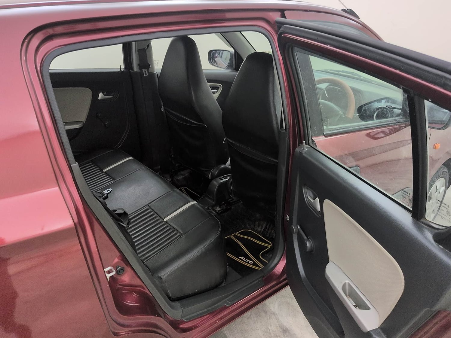 Used 2017 Maruti Suzuki Alto K10 VXi Petrol Manual interior RIGHT SIDE REAR DOOR CABIN VIEW