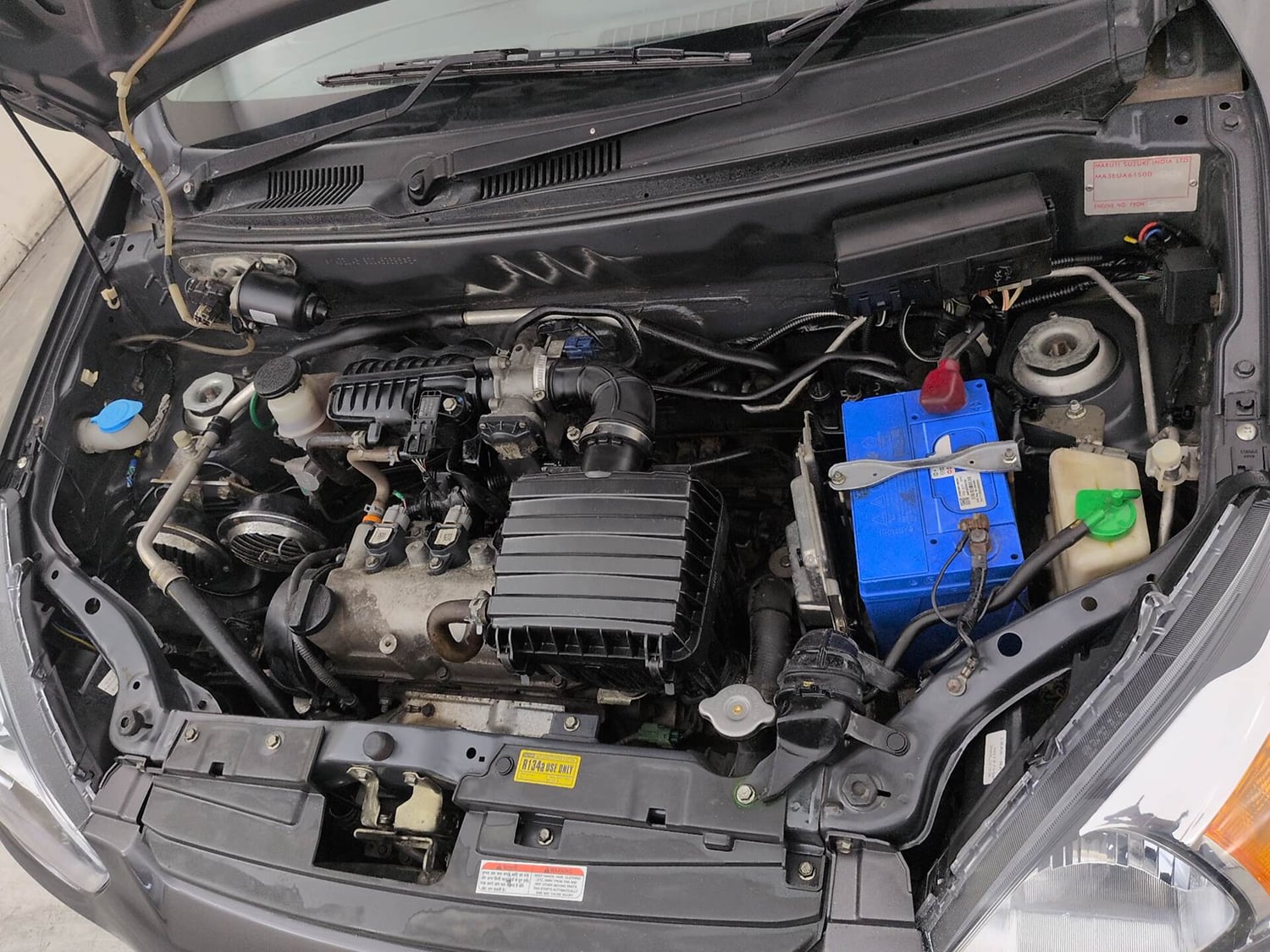 Used 2017 Maruti Suzuki Alto 800 LXi Petrol Manual engine ENGINE LEFT SIDE VIEW