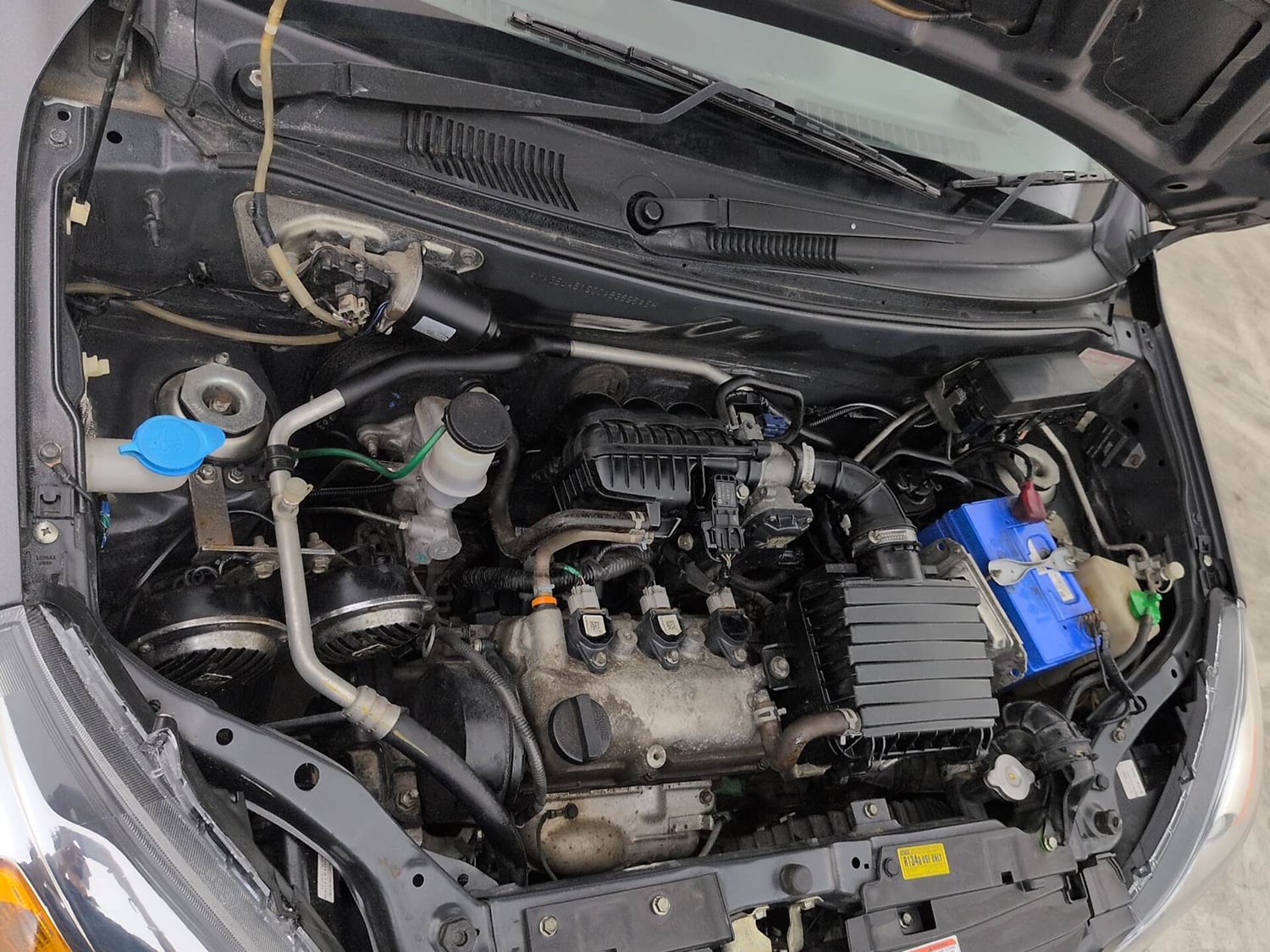 Used 2017 Maruti Suzuki Alto 800 LXi Petrol Manual engine ENGINE RIGHT SIDE VIEW