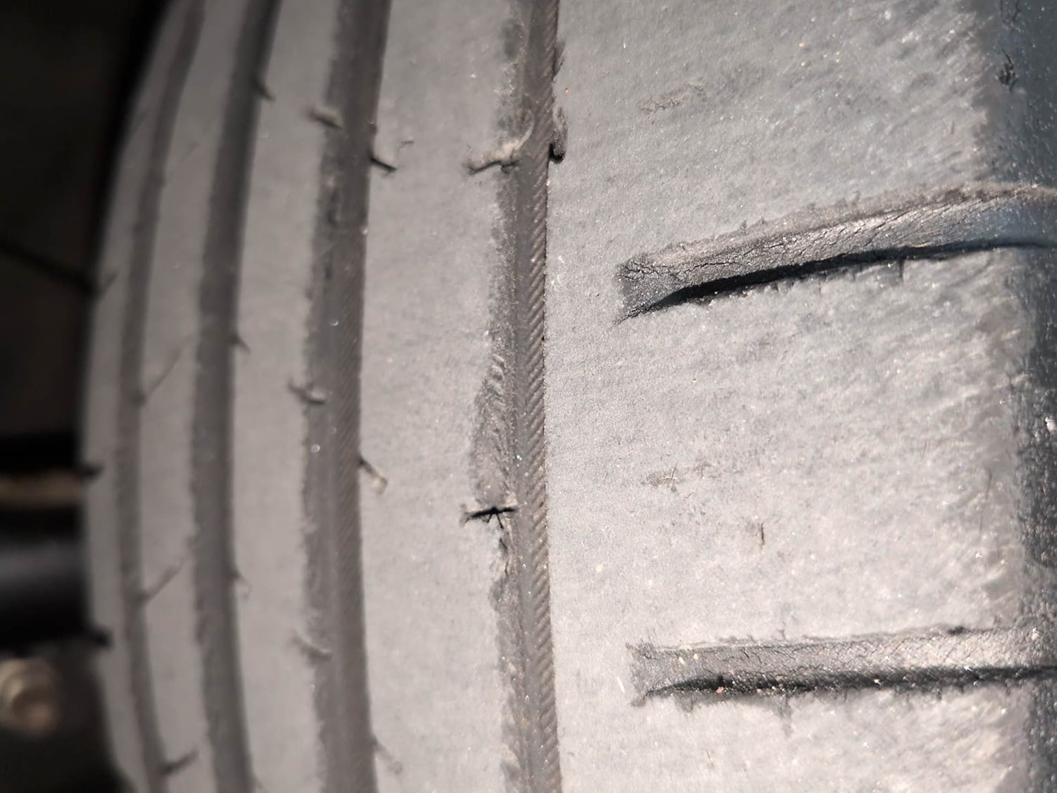 Used 2019 Toyota Glanza V CVT Petrol Automatic tyres LEFT FRONT TYRE TREAD VIEW
