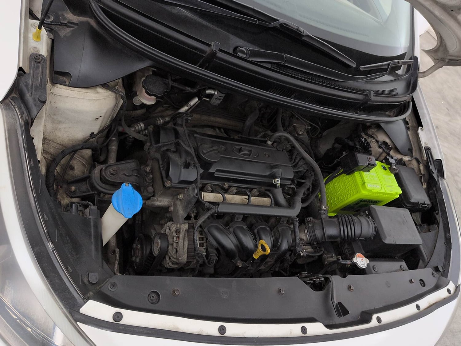 Used 2017 Hyundai Elite i20 Sportz 1.2 Petrol Manual engine ENGINE RIGHT SIDE VIEW