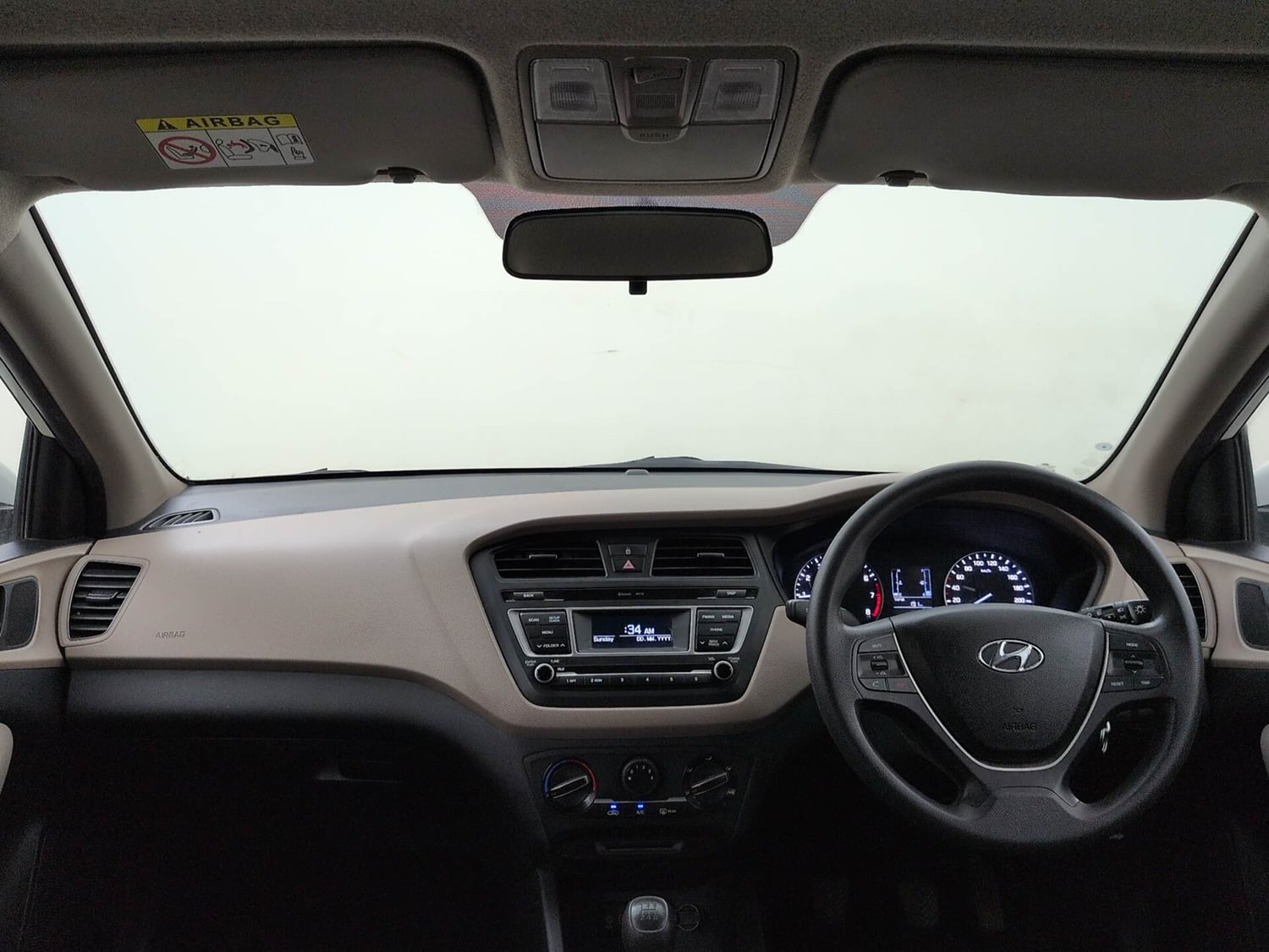 Used 2017 Hyundai Elite i20 Sportz 1.2 Petrol Manual interior DASHBOARD VIEW