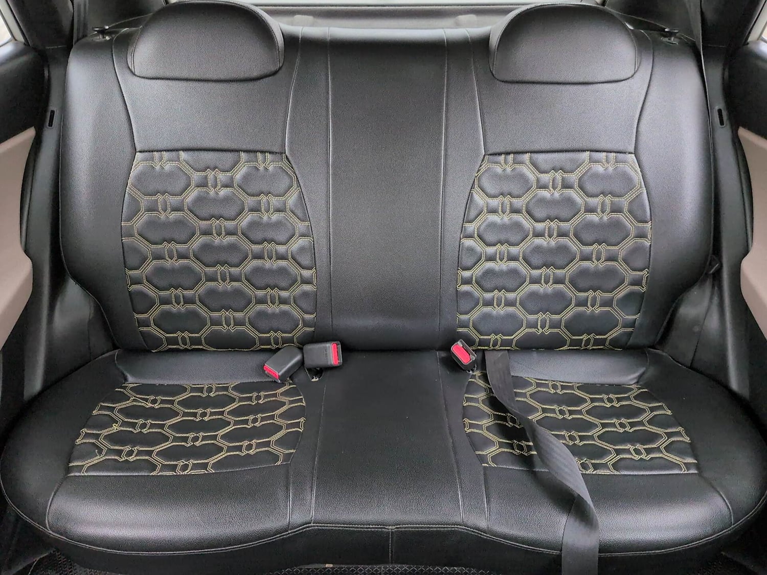 Used 2017 Hyundai Elite i20 Sportz 1.2 Petrol Manual interior REAR SEAT CONDITION VIEW