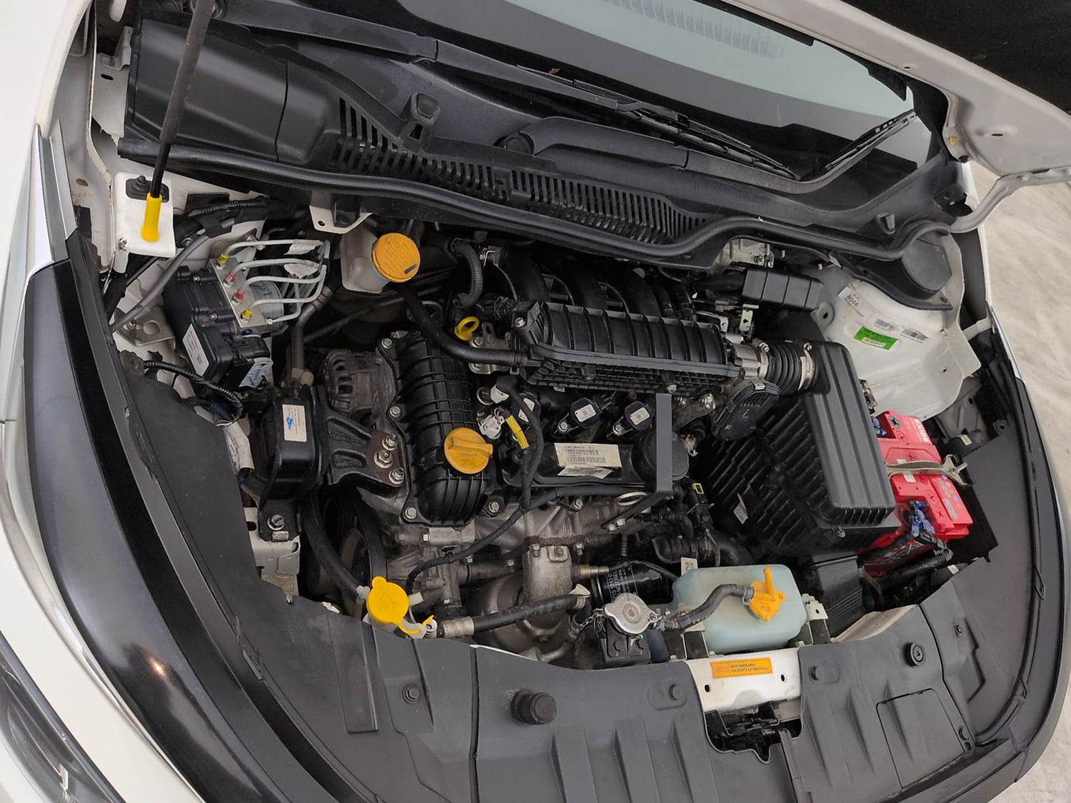 Used 2023 Tata Altroz XZ Plus Petrol Petrol Manual engine ENGINE RIGHT SIDE VIEW