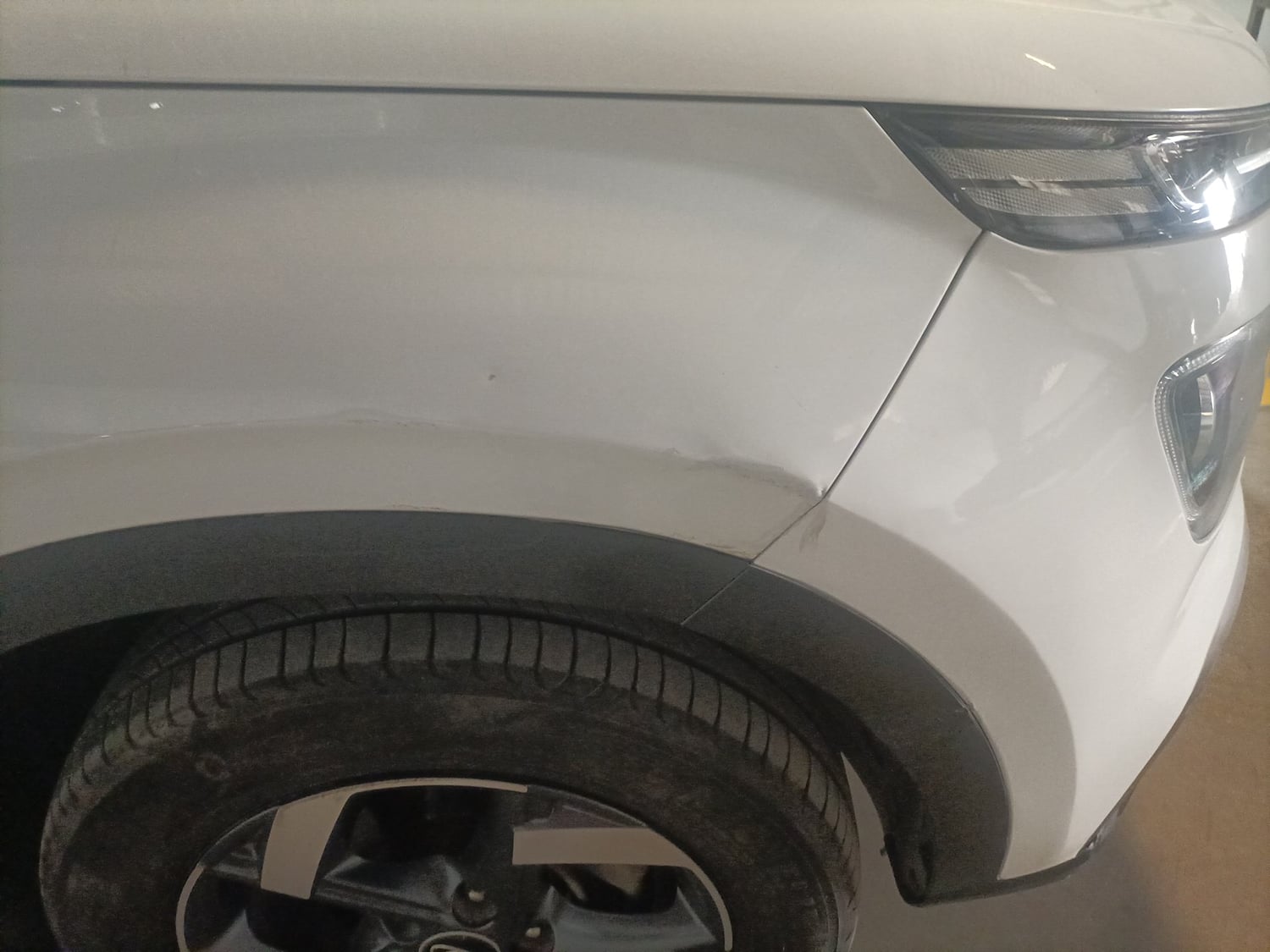 Used 2019 Hyundai Venue SX Plus 1.0 Turbo DCT Petrol Automatic dents MINOR DENT