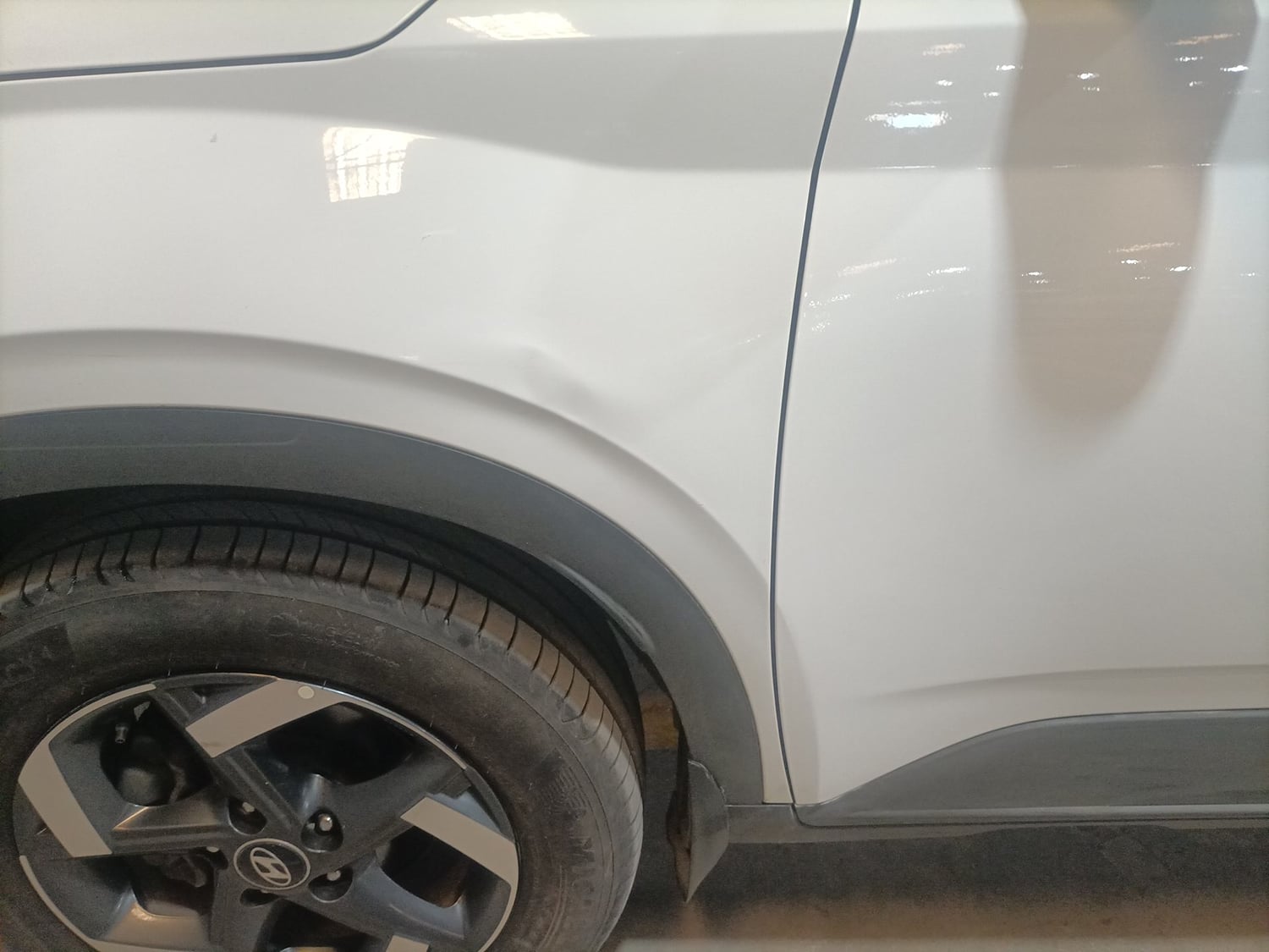 Used 2019 Hyundai Venue SX Plus 1.0 Turbo DCT Petrol Automatic dents MINOR DENT
