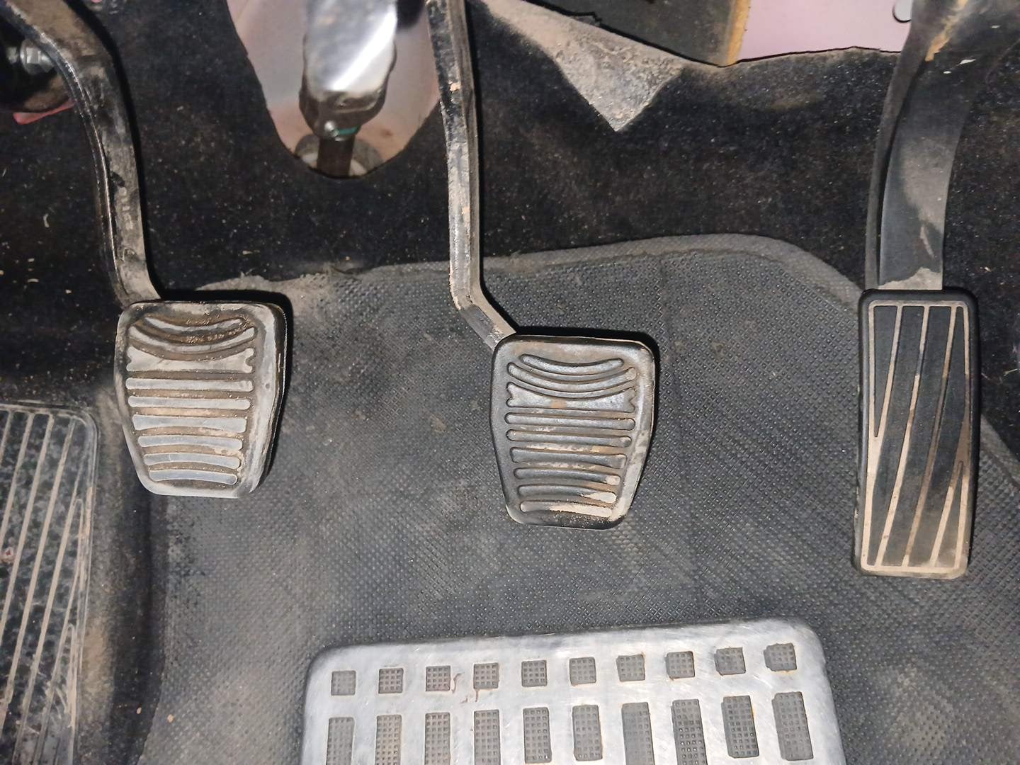 Used 2019 Mahindra KUV100 NXT K2 6 STR Petrol Manual interior PEDALS VIEW