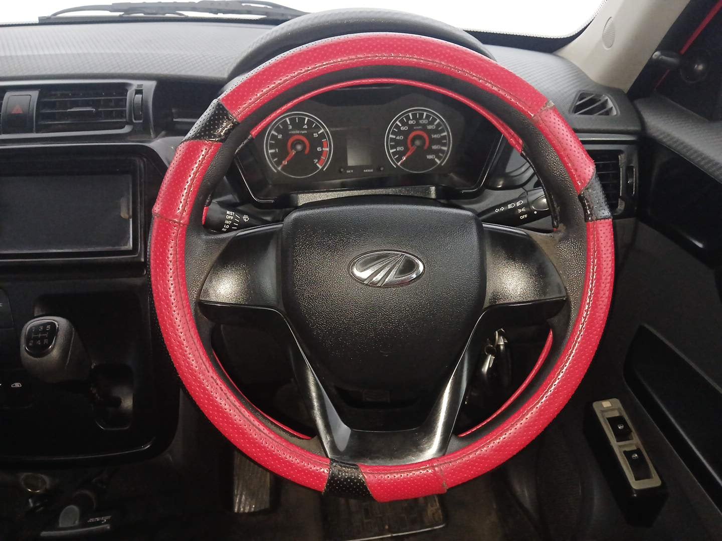 Used 2019 Mahindra KUV100 NXT K2 6 STR Petrol Manual interior STEERING VIEW