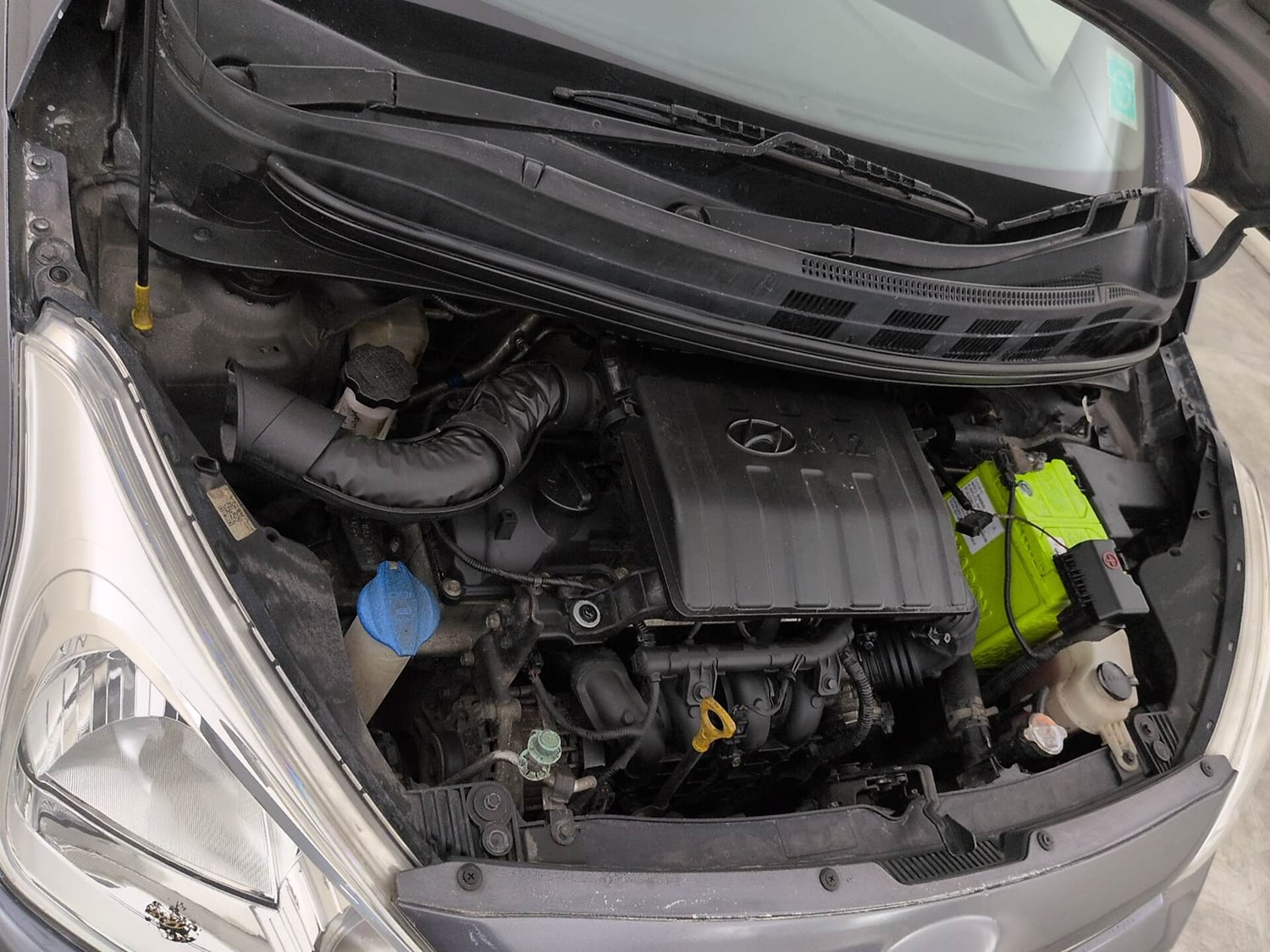 Used 2019 Hyundai Grand i10 Magna 1.2 Kappa VTVT Petrol Manual engine ENGINE RIGHT SIDE VIEW