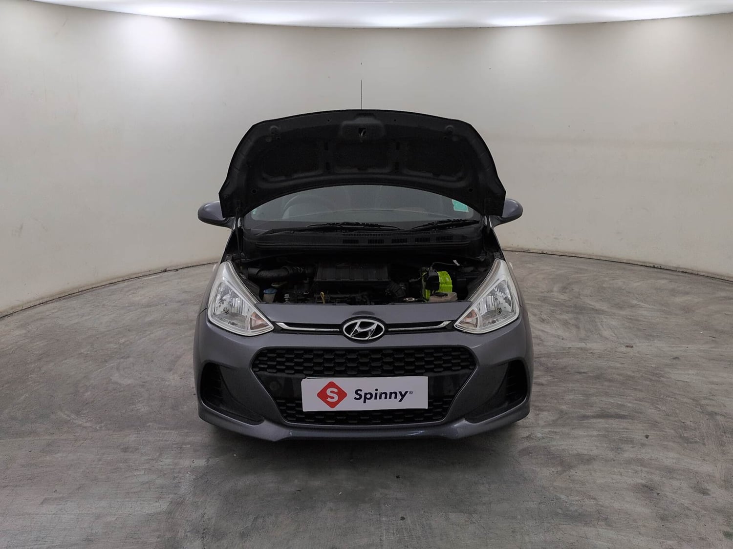 Used 2019 Hyundai Grand i10 Magna 1.2 Kappa VTVT Petrol Manual engine ENGINE & BONNET OPEN FRONT VIEW