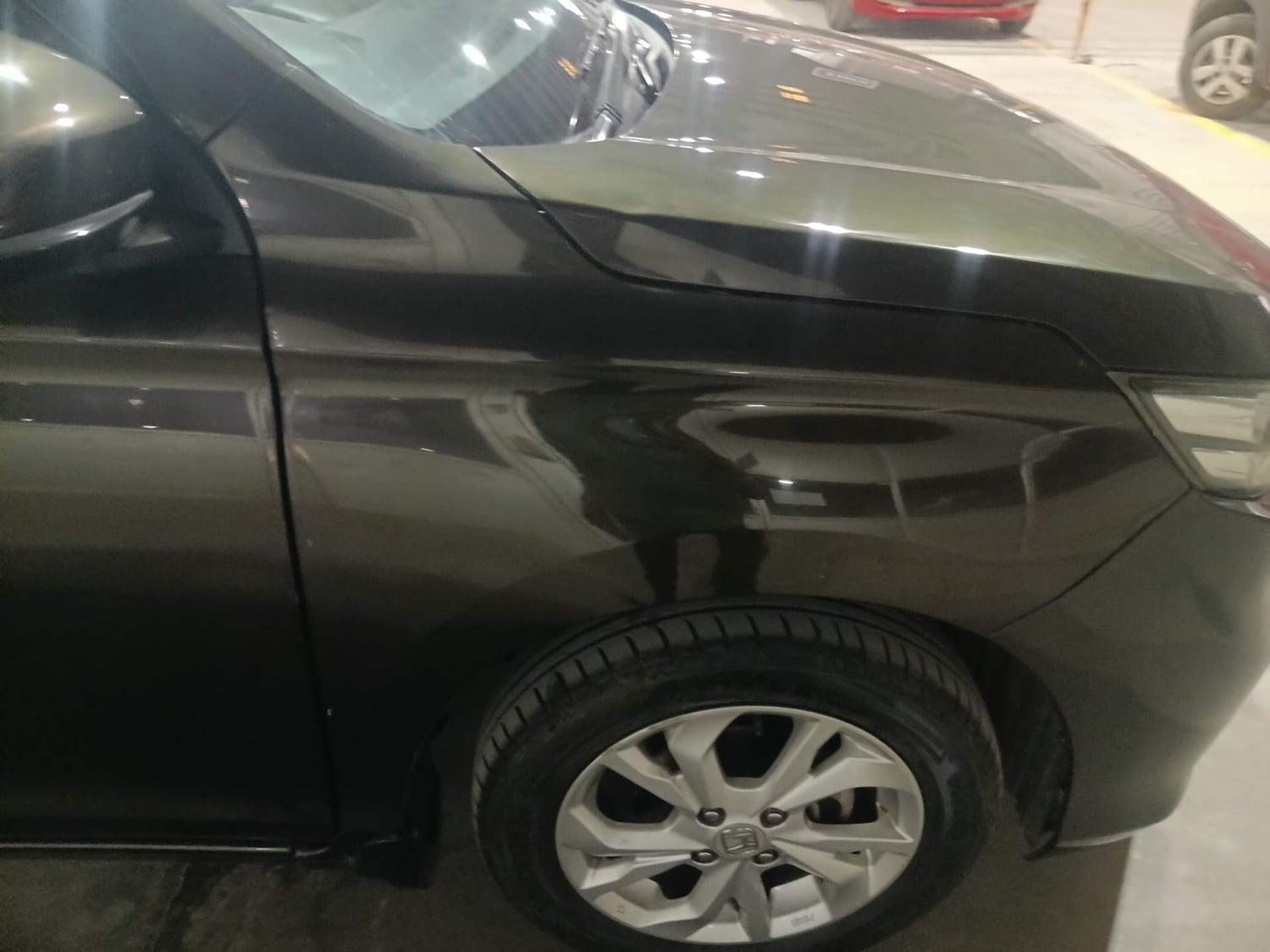 Used 2020 Honda Amaze 1.2 VX CVT Petrol Petrol Automatic dents MINOR SCRATCH