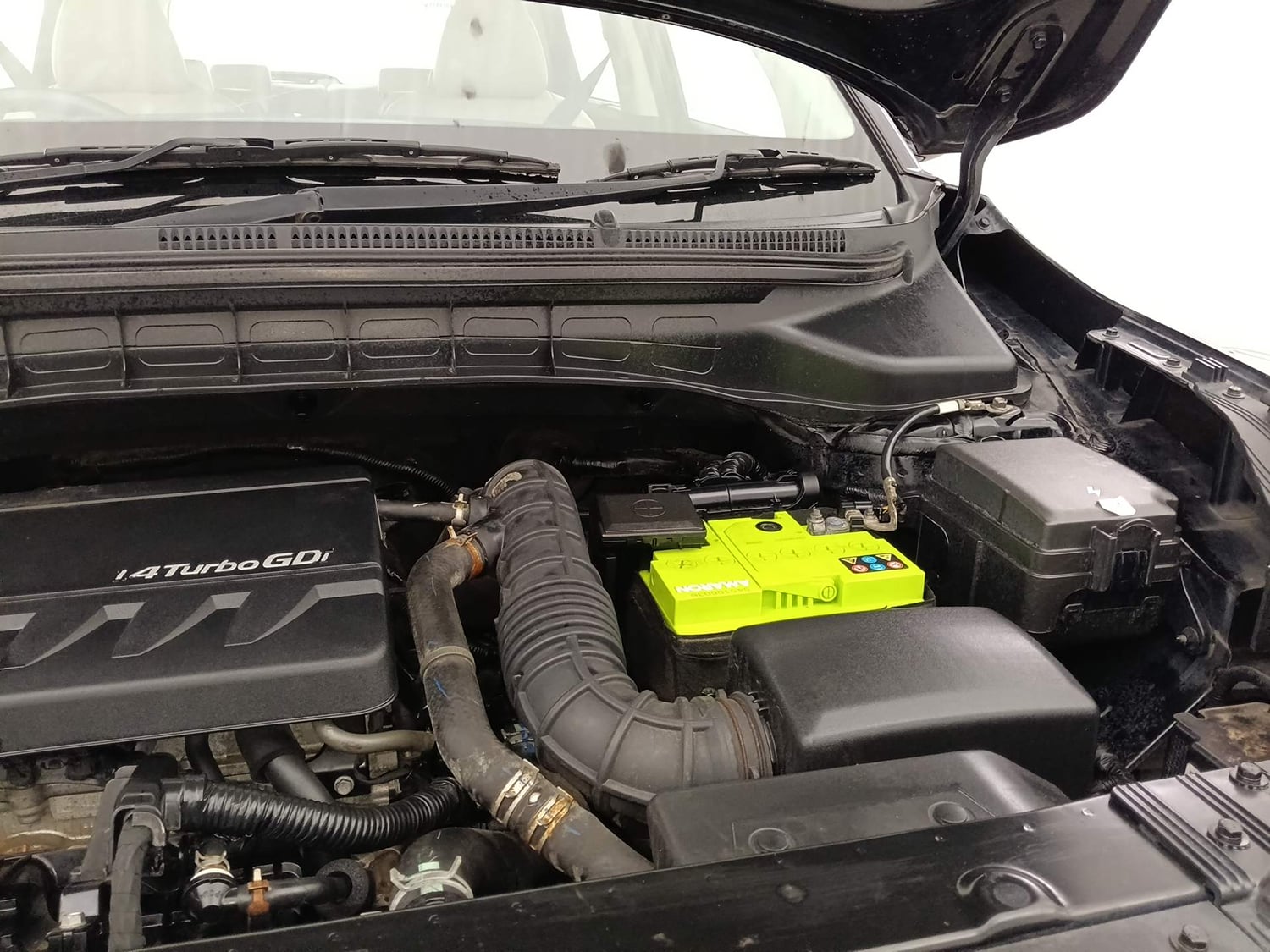 Used 2022 Kia Carens Luxury Plus 1.4 Petrol DCT 6 STR Petrol Automatic engine ENGINE LEFT SIDE HINGE & APRON VIEW