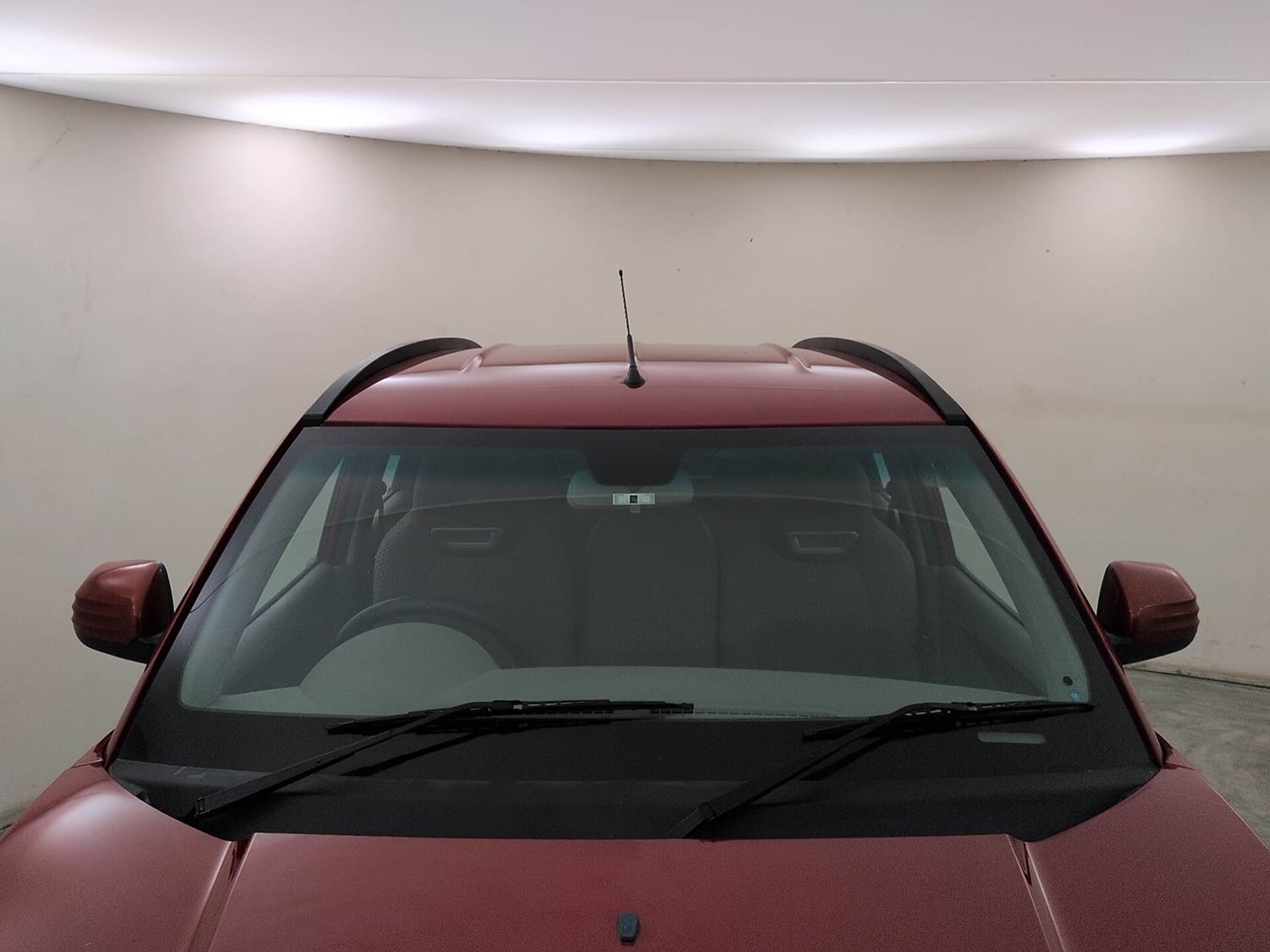 Used 2017 Mahindra KUV100 K6 6 STR Petrol Manual exterior FRONT WINDSHIELD VIEW