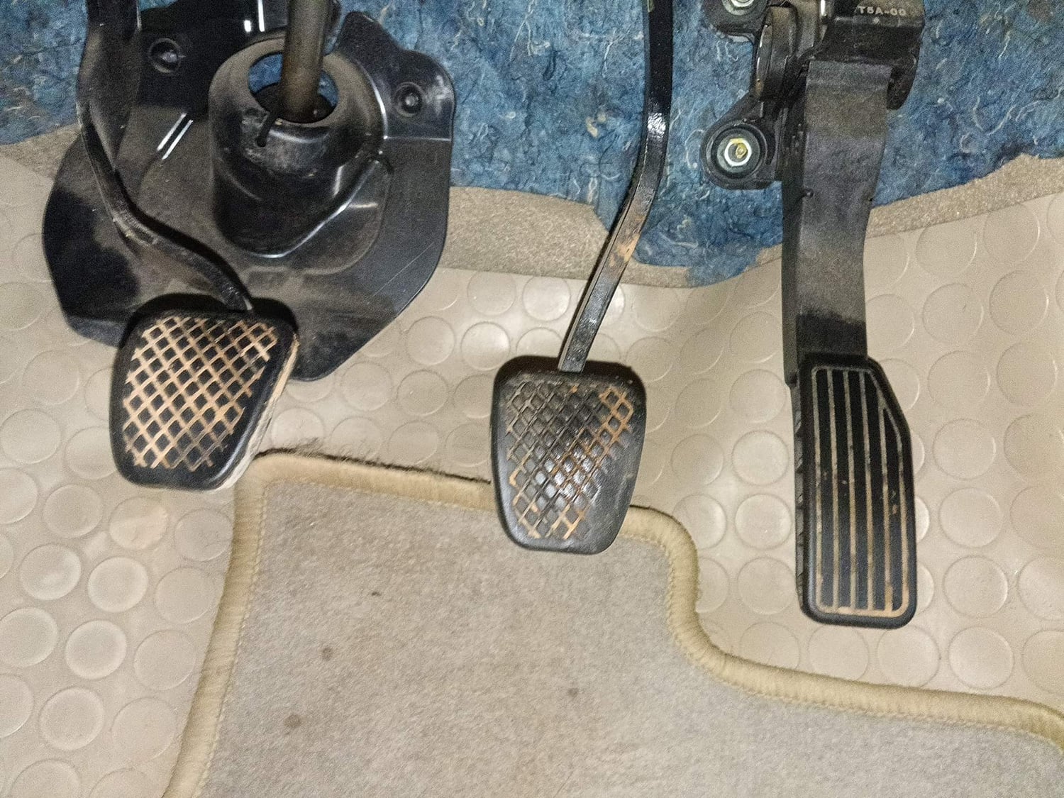 Used 2018 Honda City V Petrol Petrol Manual interior PEDALS VIEW