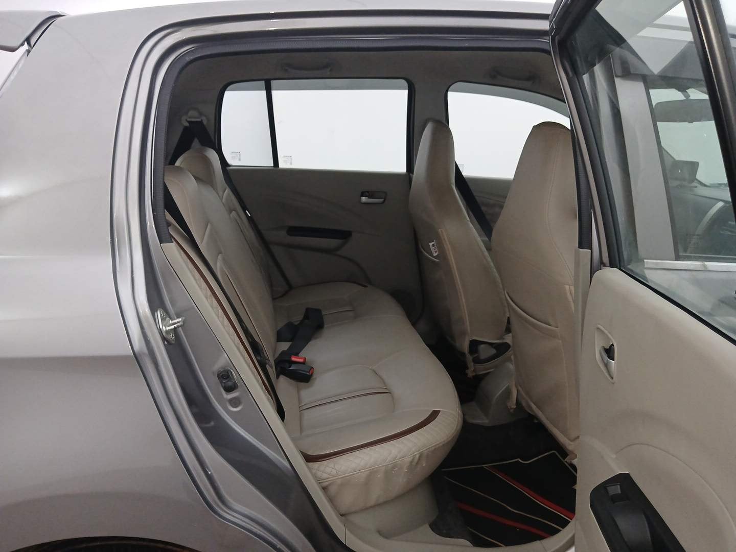 Used 2017 Maruti Suzuki Celerio ZXi AMT Petrol Automatic interior RIGHT SIDE REAR DOOR CABIN VIEW
