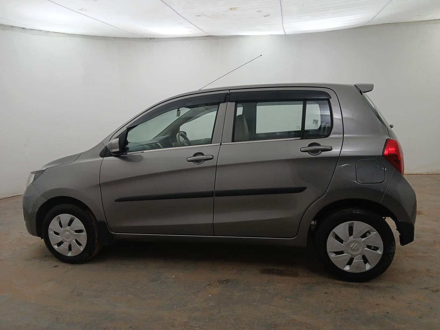 Used 2017 Maruti Suzuki Celerio ZXi AMT Petrol Automatic exterior LEFT SIDE VIEW