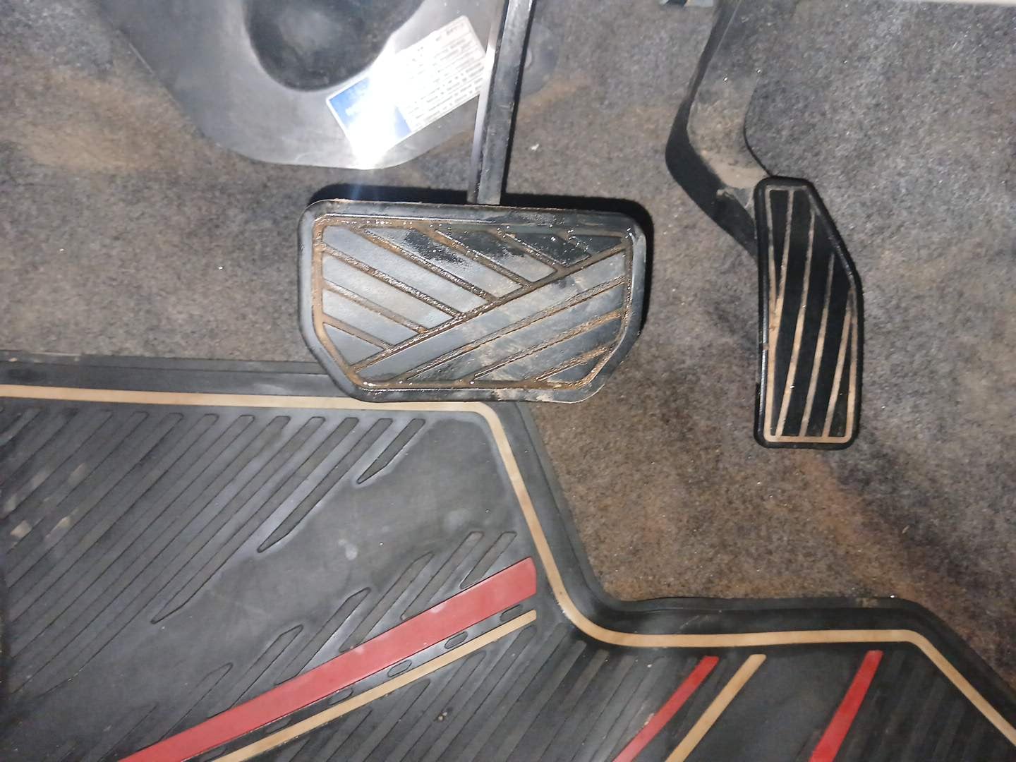 Used 2017 Maruti Suzuki Celerio ZXi AMT Petrol Automatic interior PEDALS VIEW