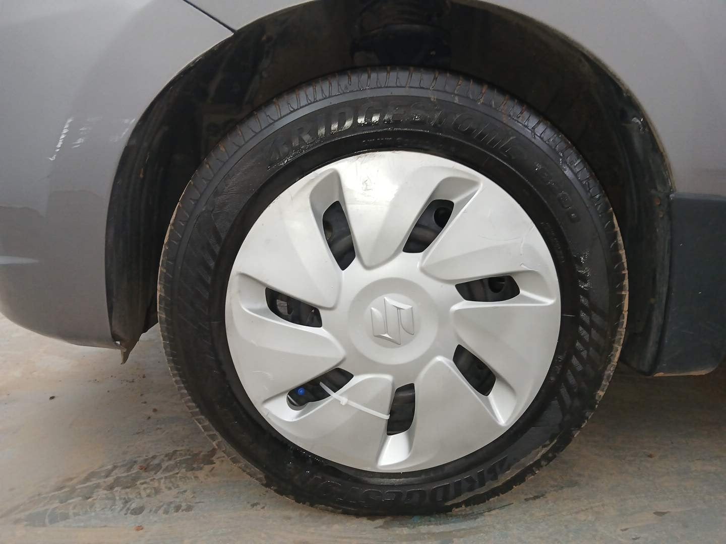 Used 2017 Maruti Suzuki Celerio ZXi AMT Petrol Automatic tyres LEFT FRONT TYRE RIM VIEW