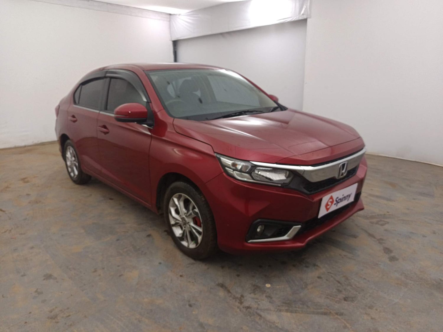 Used 2019 Honda Amaze 1.2 VX MT Petrol Petrol Manual exterior RIGHT FRONT CORNER VIEW