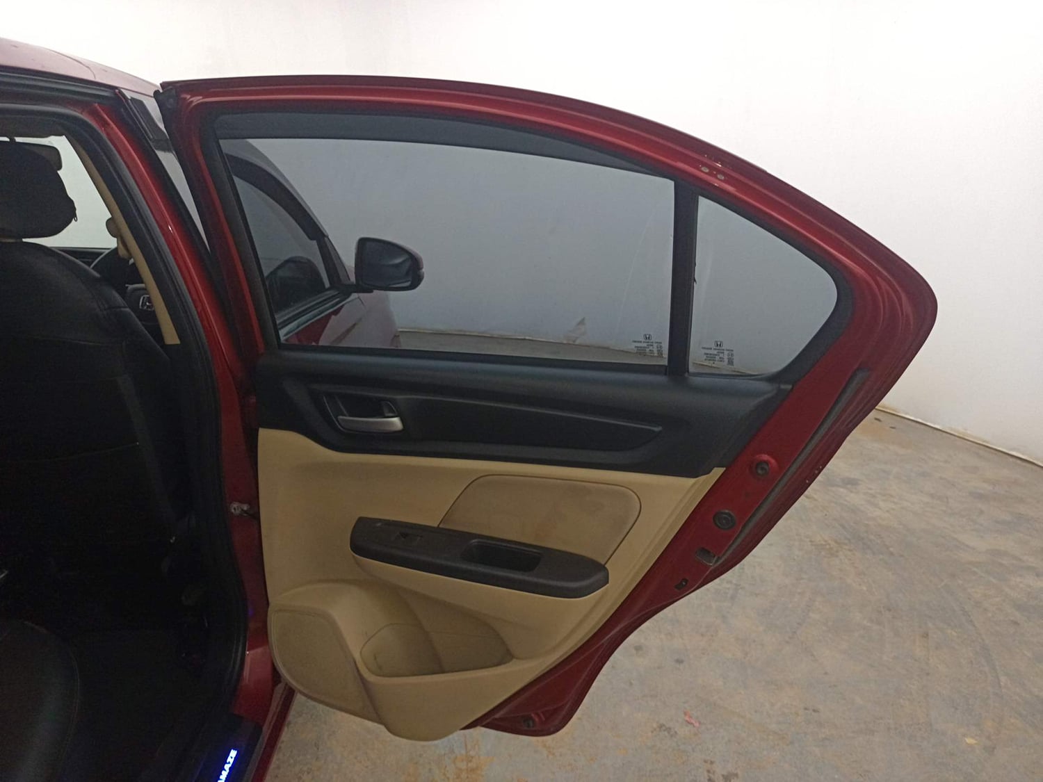 Used 2019 Honda Amaze 1.2 VX MT Petrol Petrol Manual interior RIGHT REAR DOOR OPEN VIEW