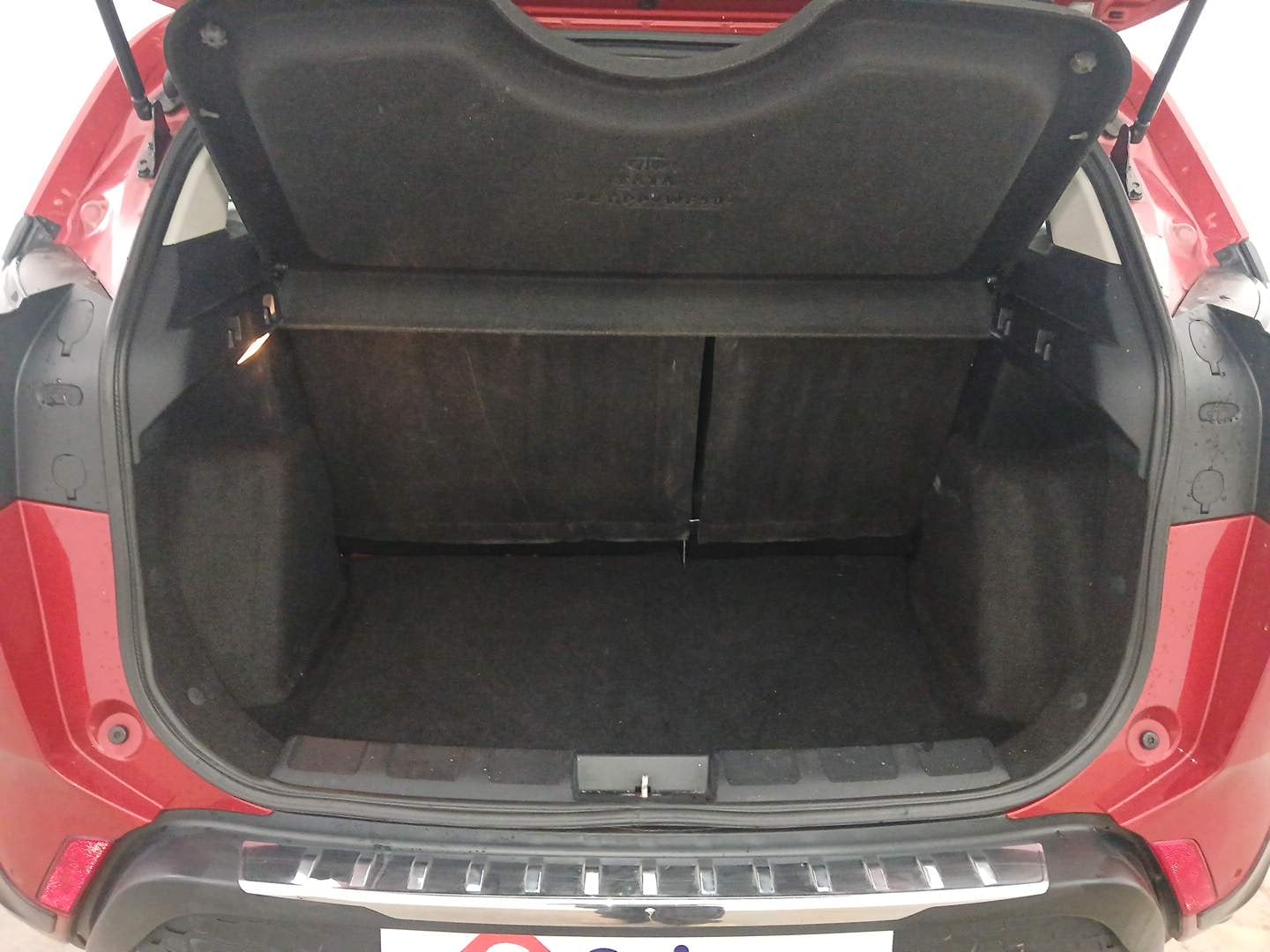 Used 2019 Tata Nexon XZ Plus Diesel Diesel Manual interior DICKY INSIDE VIEW