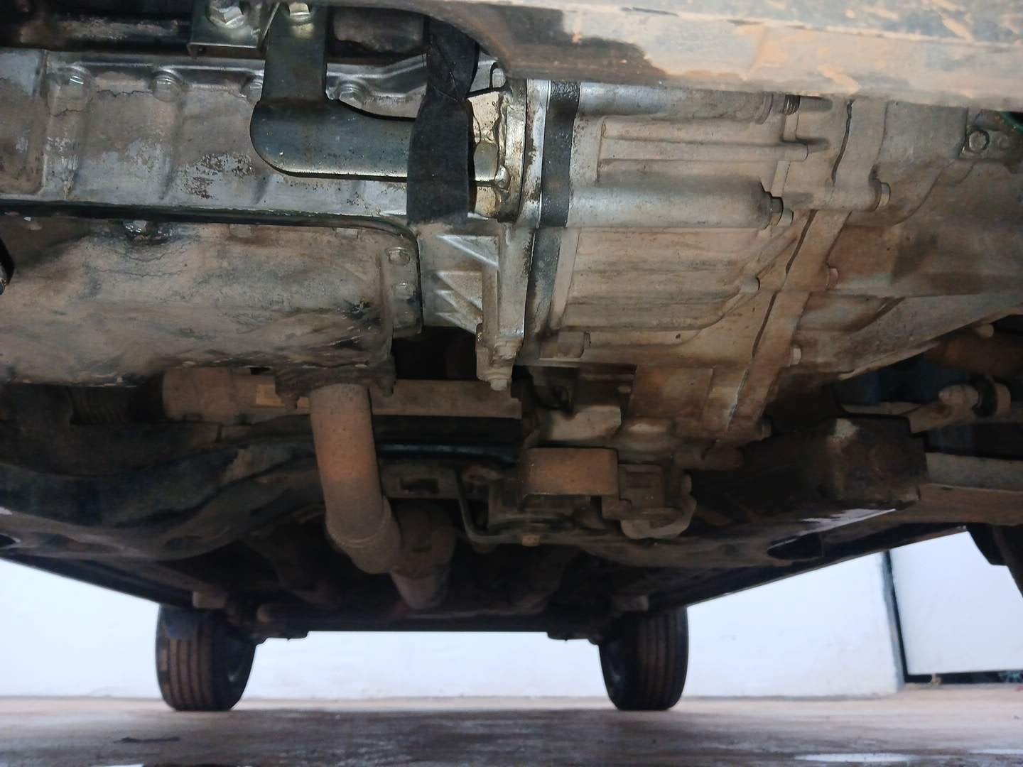 Used 2019 Tata Nexon XZ Plus Diesel Diesel Manual extra FRONT LEFT UNDERBODY VIEW