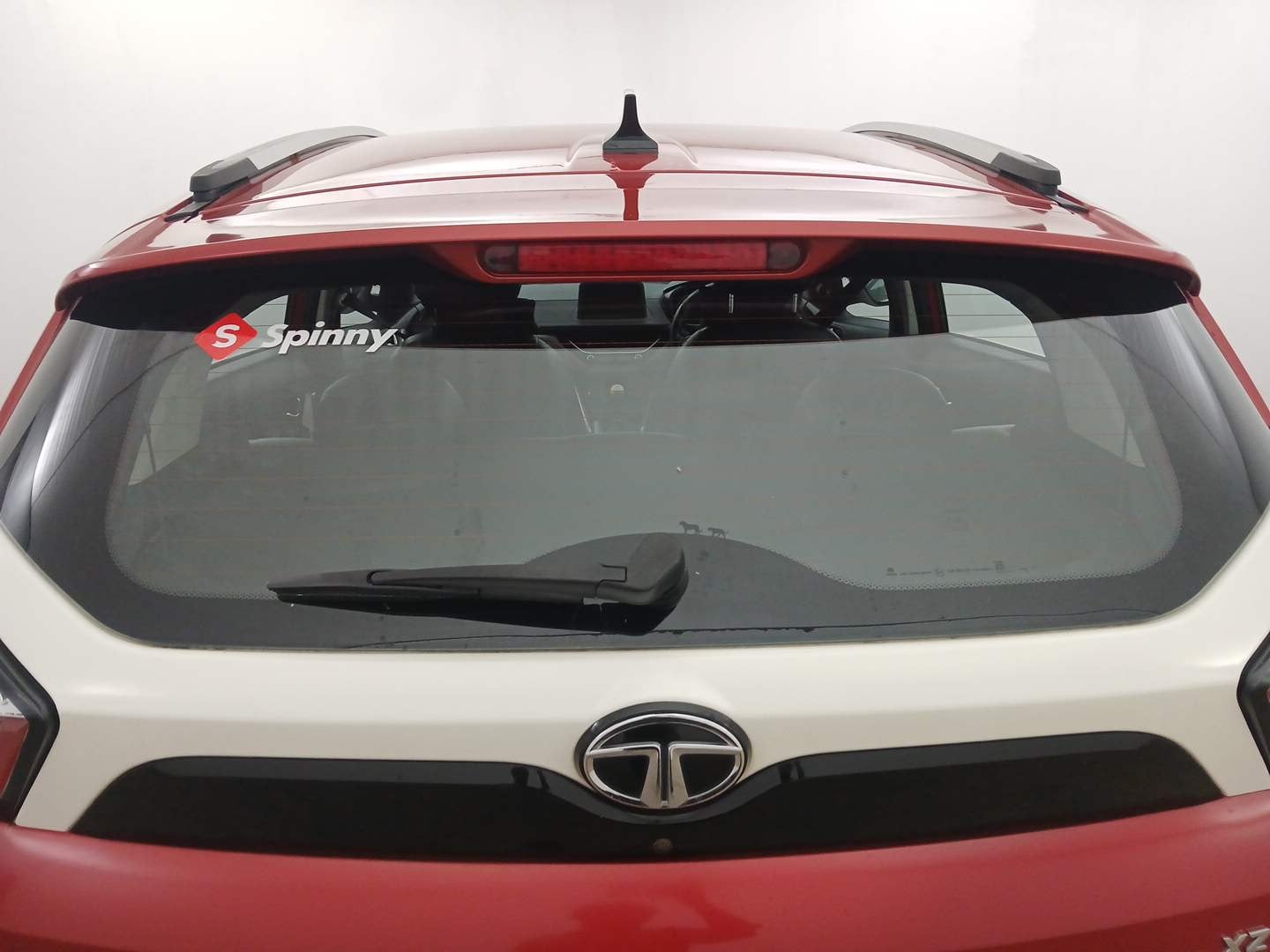 Used 2019 Tata Nexon XZ Plus Diesel Diesel Manual exterior BACK WINDSHIELD VIEW