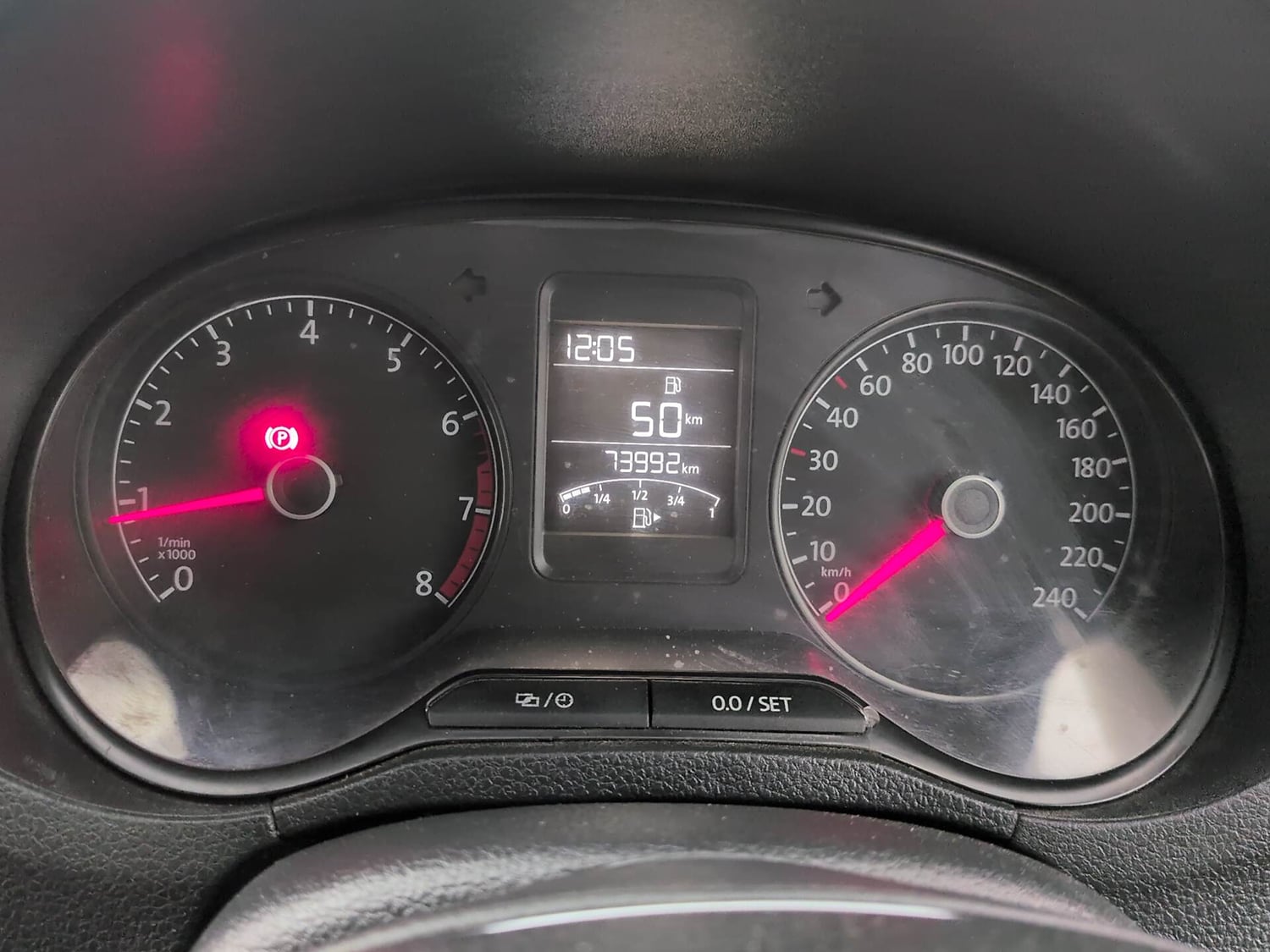 Used 2016 Volkswagen Polo Highline1.2L (P) Petrol Manual interior CLUSTERMETER VIEW