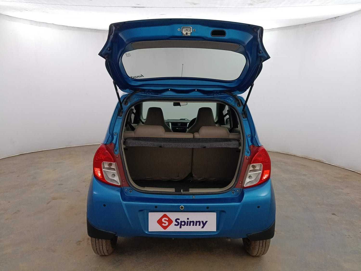 Used 2017 Maruti Suzuki Celerio VXI (O) AMT Petrol Automatic interior DICKY DOOR OPEN VIEW